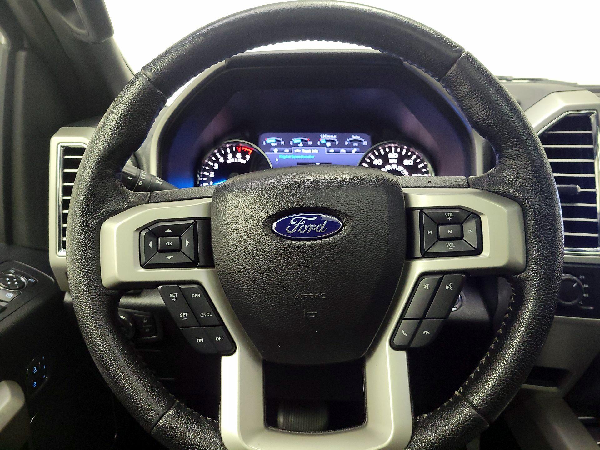 Thumbnail: 2016 Ford F-150 - 10