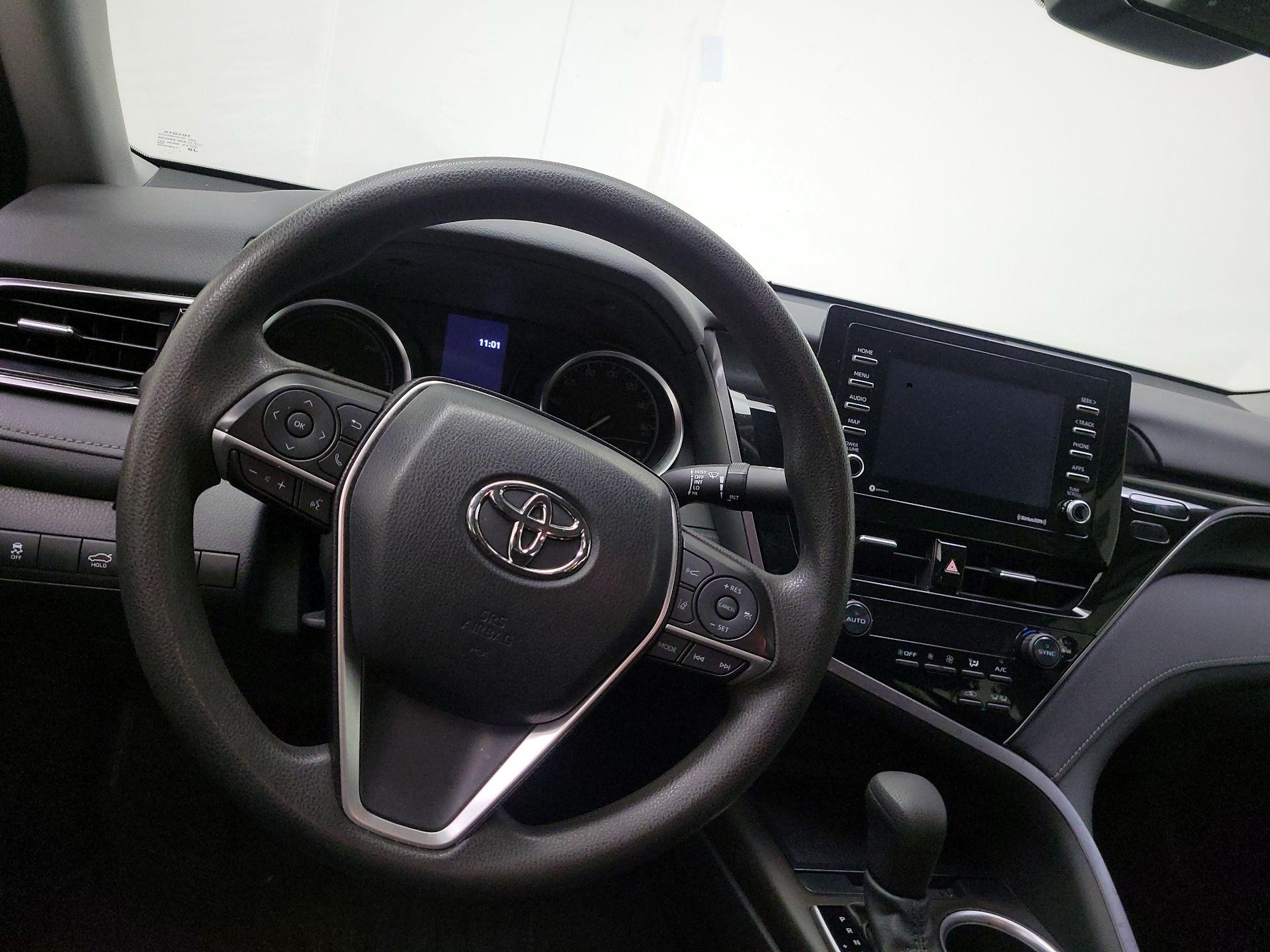 Thumbnail: 2021 Toyota Camry - 10