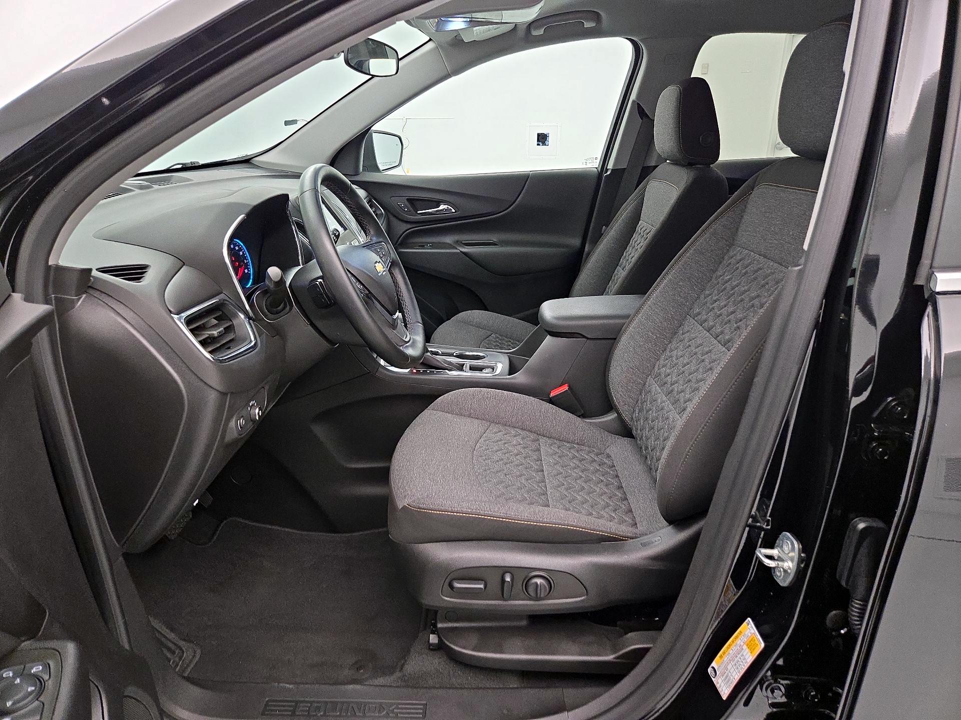 Thumbnail: 2023 Chevrolet Equinox - 11