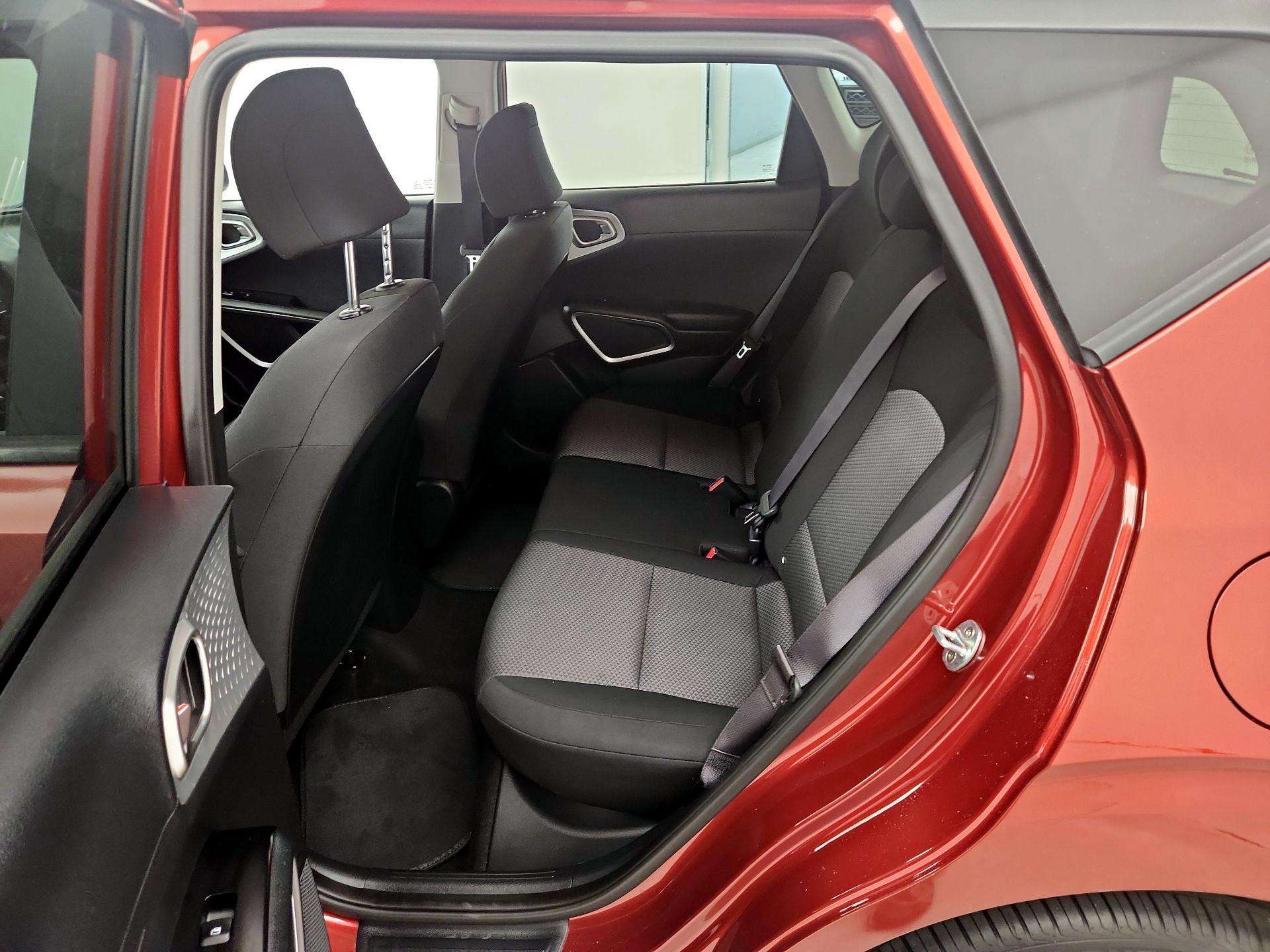 Thumbnail: 2020 Kia Soul - 17