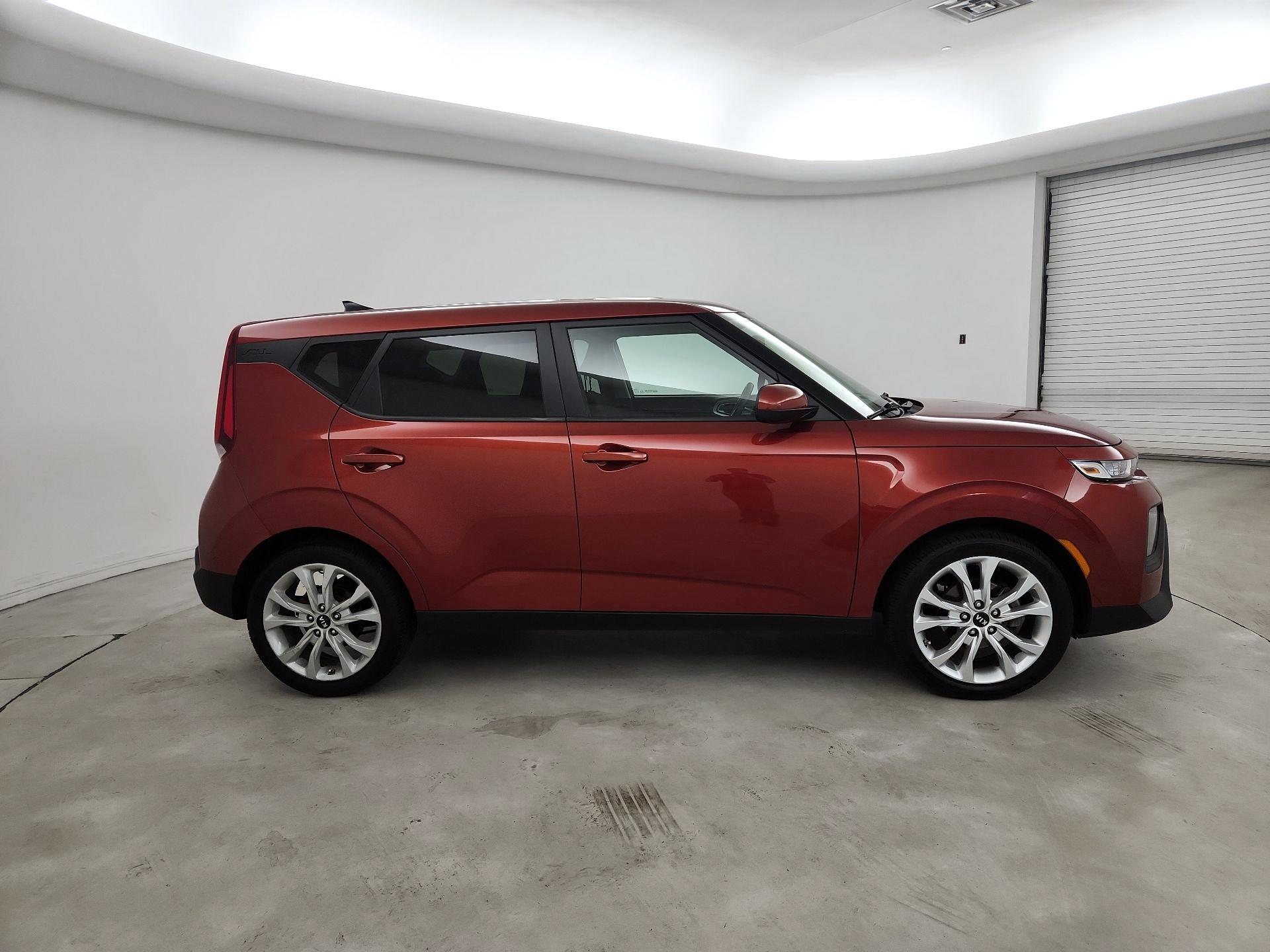 Thumbnail: 2020 Kia Soul - 4