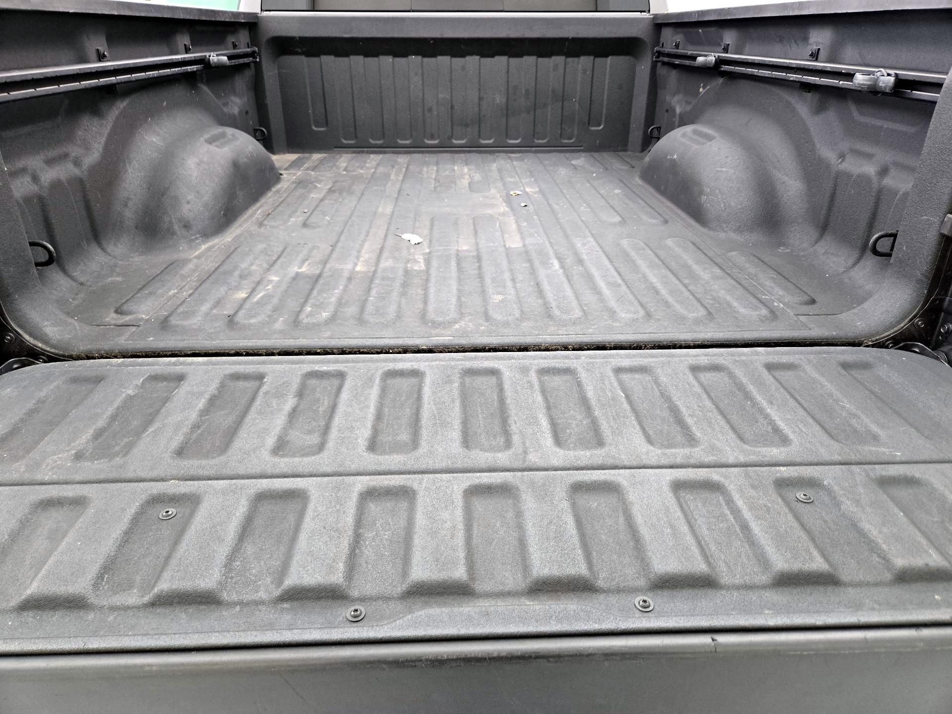 Thumbnail: 2023 RAM 1500 - 20