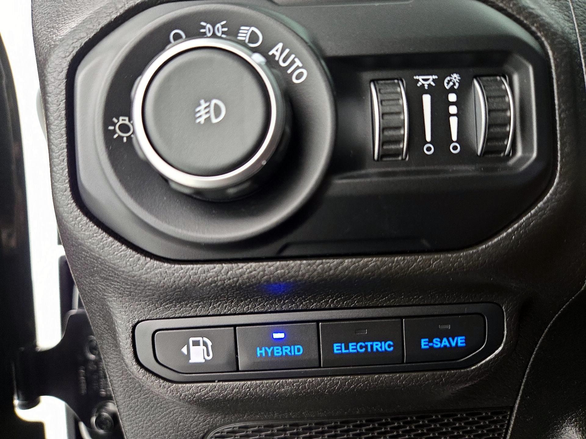 Thumbnail: 2022 Jeep Wrangler - 13