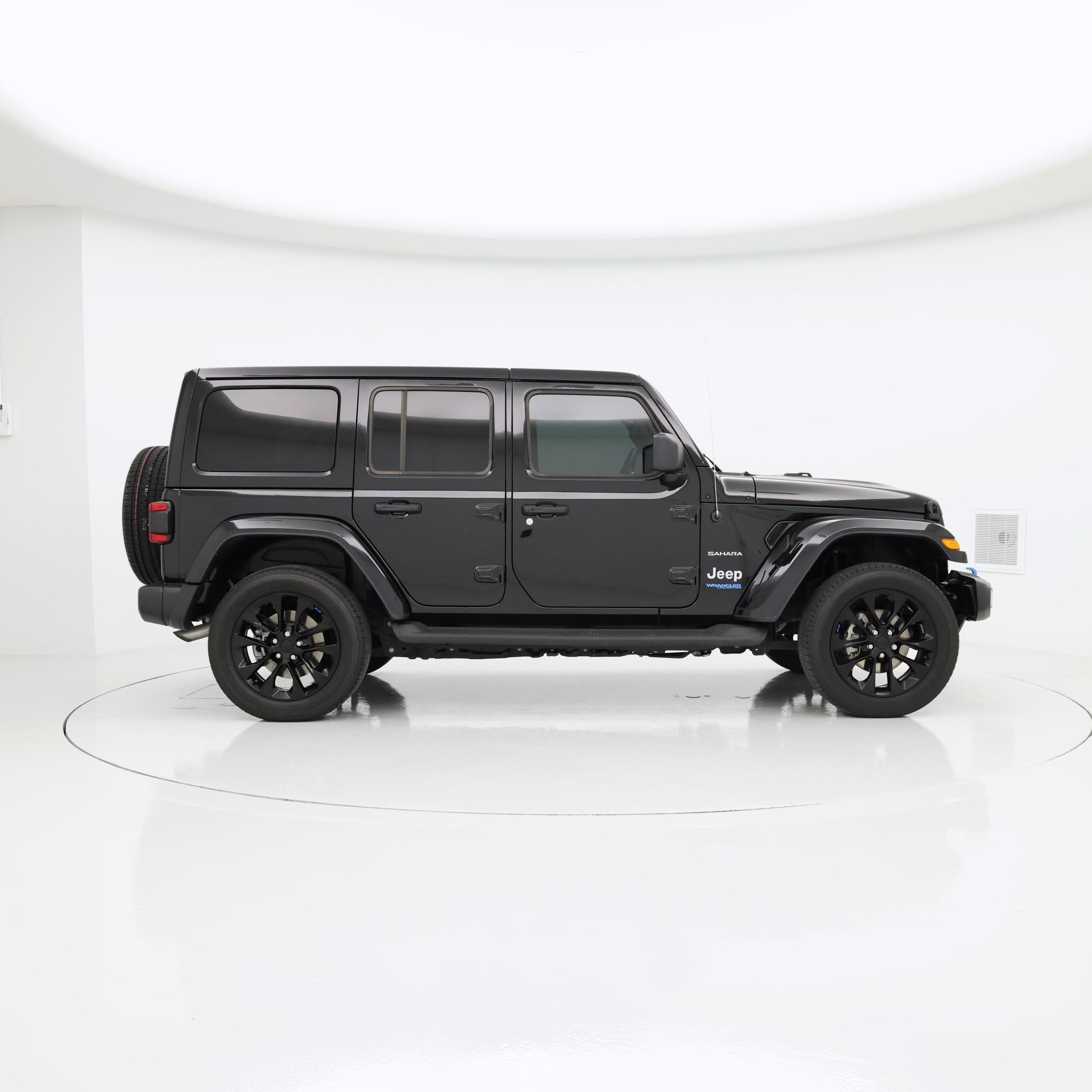 Thumbnail: 2022 Jeep Wrangler - 7