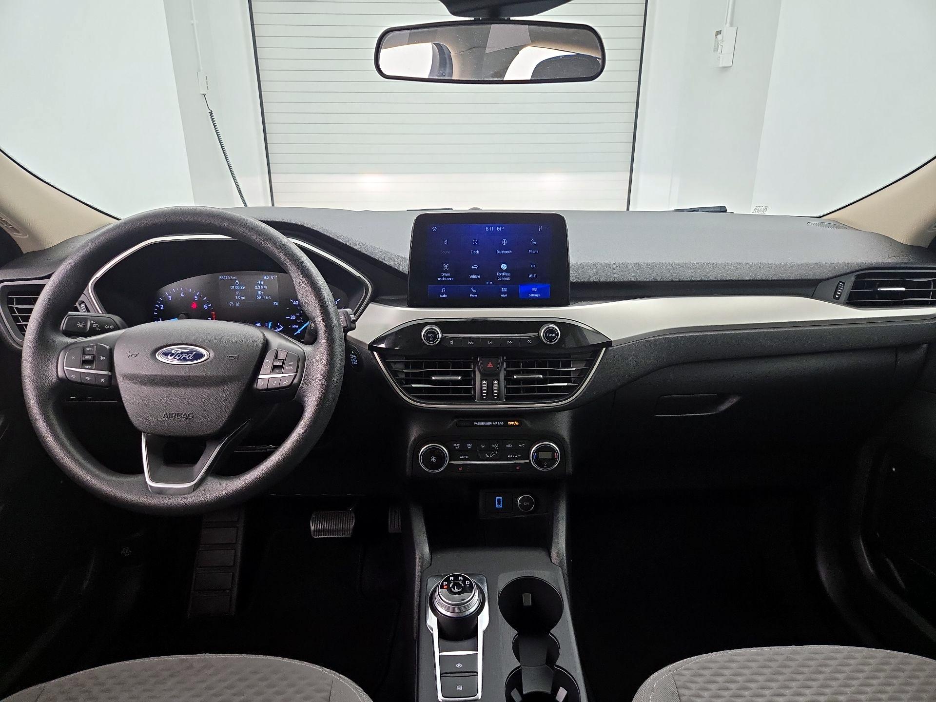 Thumbnail: 2020 Ford Escape - 9