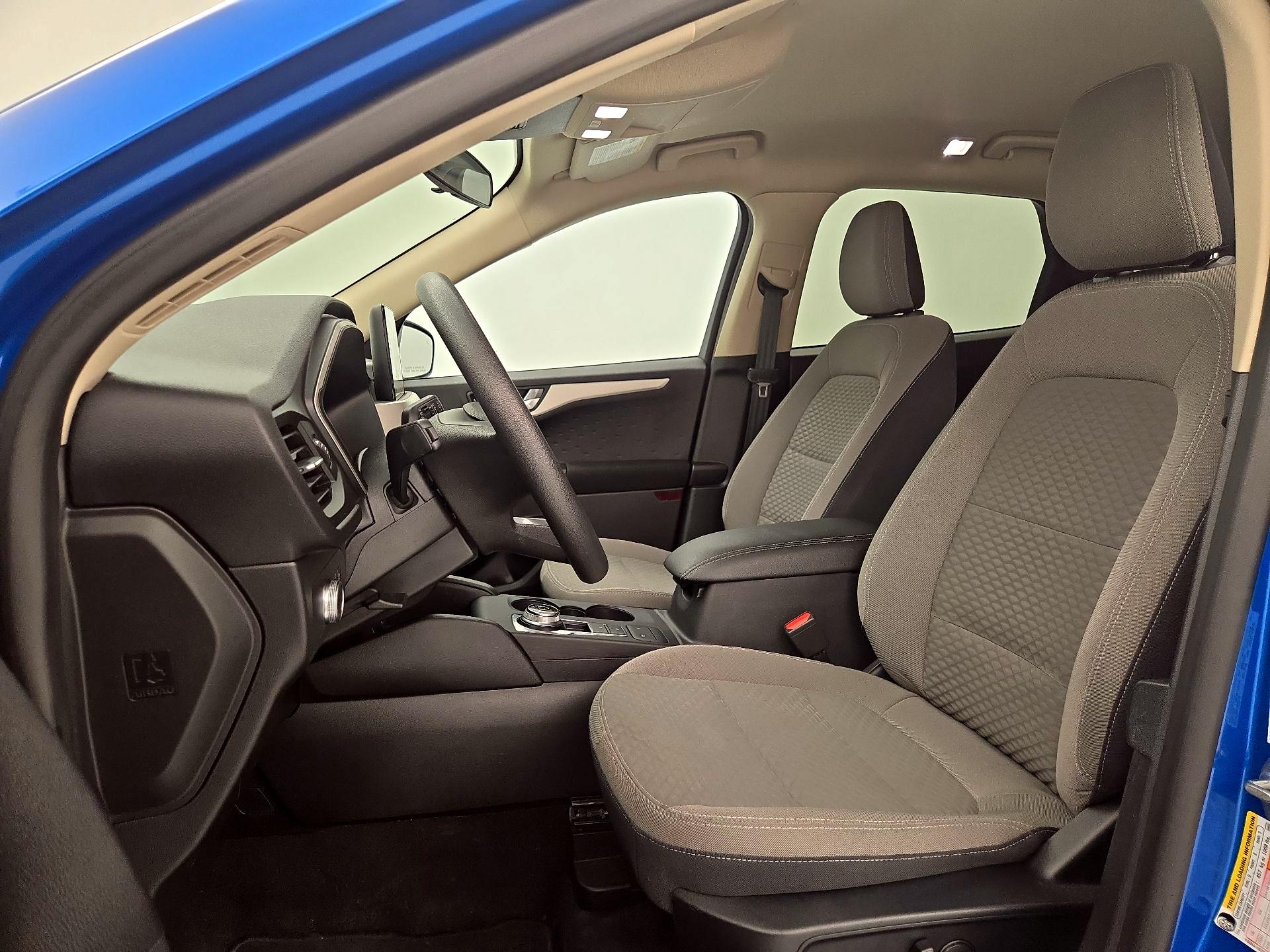 Thumbnail: 2020 Ford Escape - 11