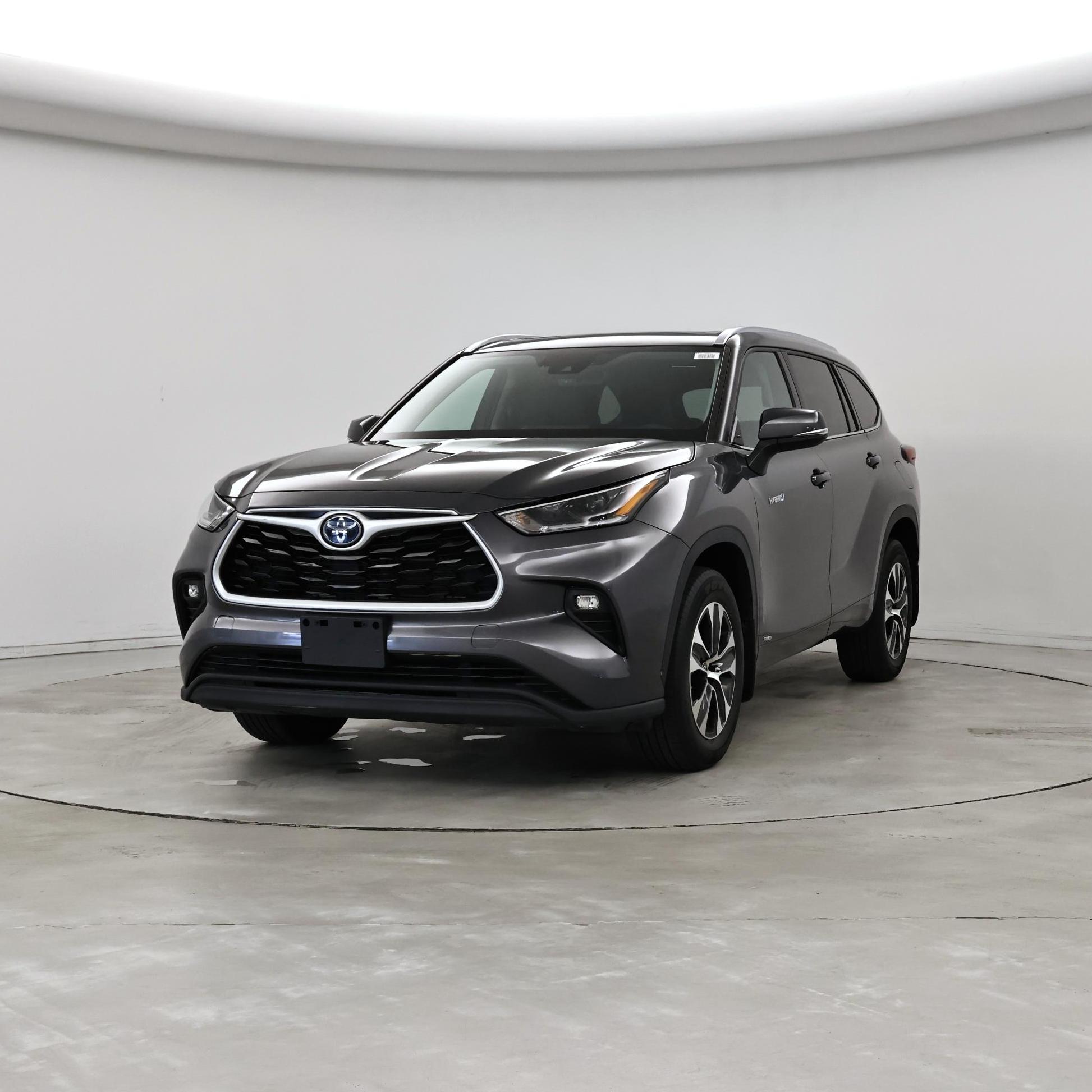 Thumbnail: 2021 Toyota Highlander - 4