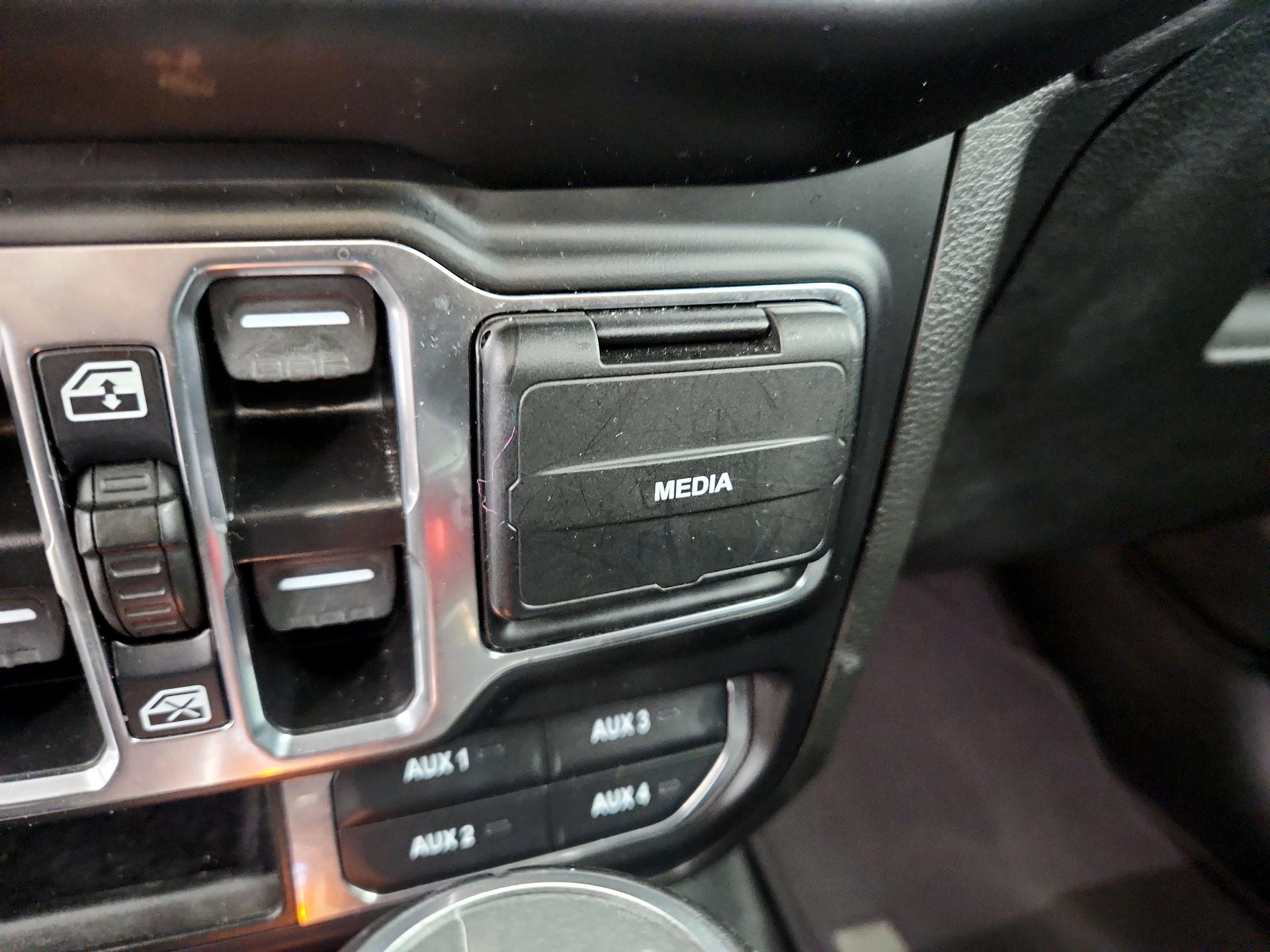 Thumbnail: 2023 Jeep Wrangler - 19