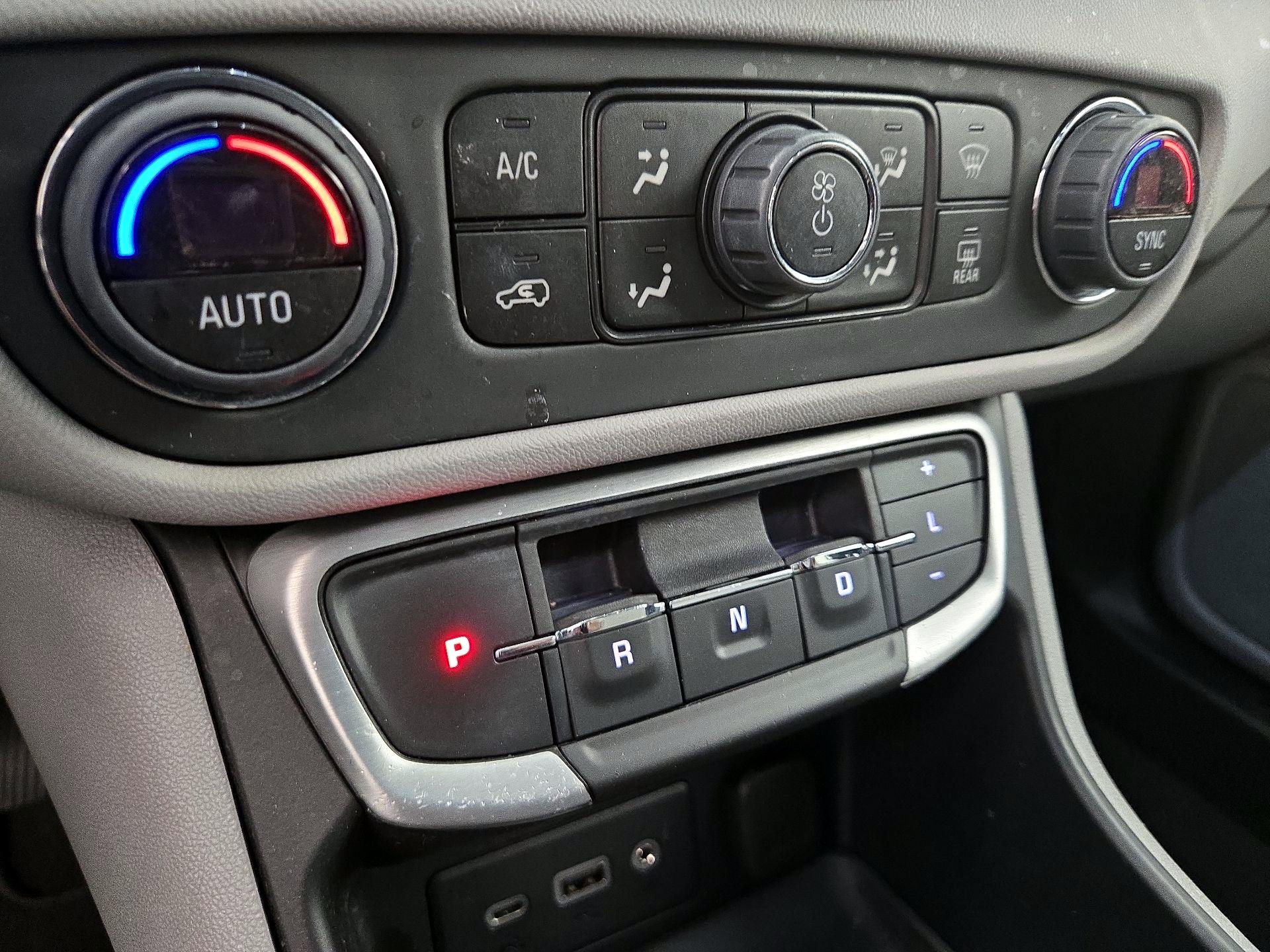Thumbnail: 2023 GMC Terrain - 16