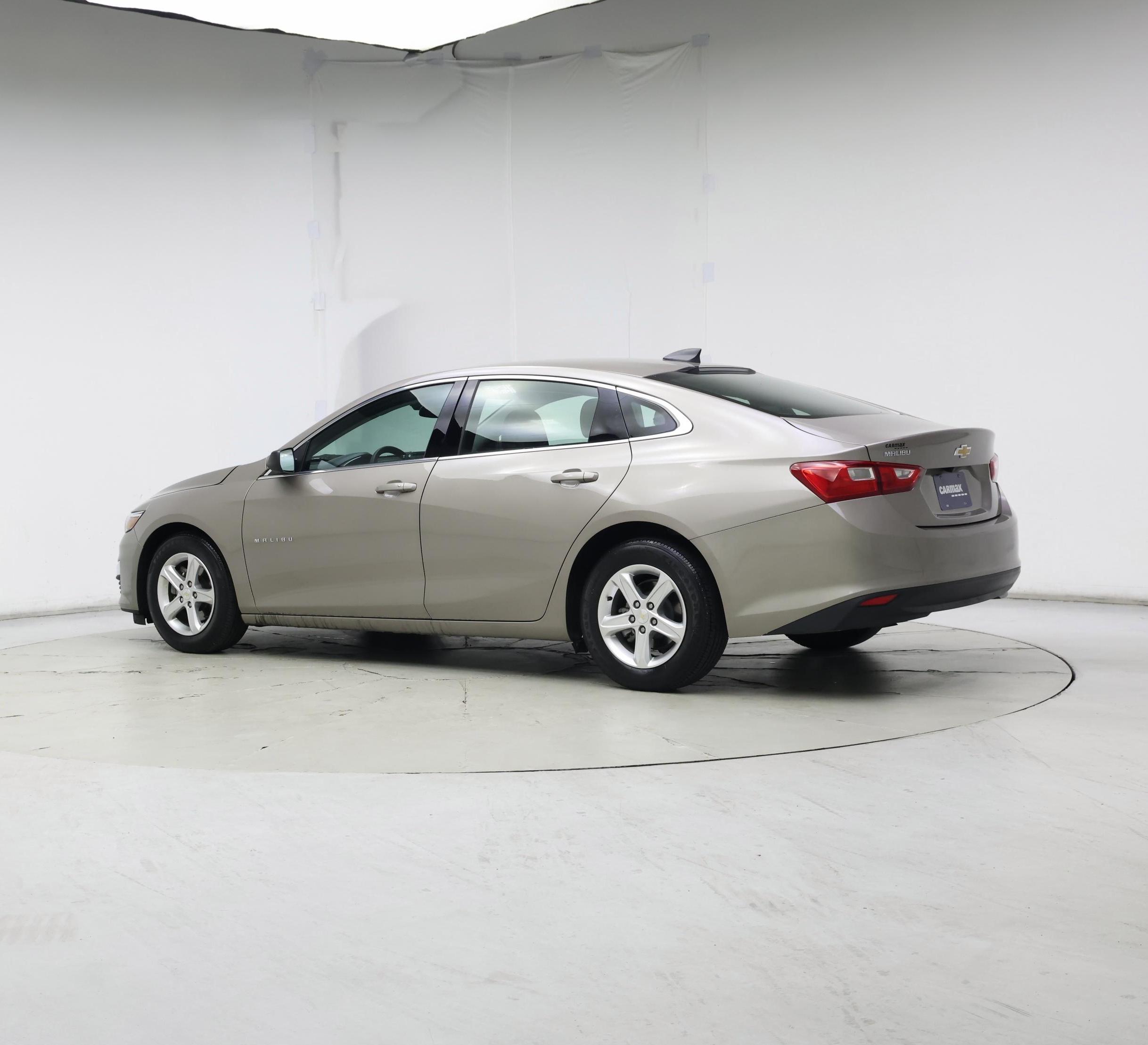 Thumbnail: 2023 Chevrolet Malibu - 2