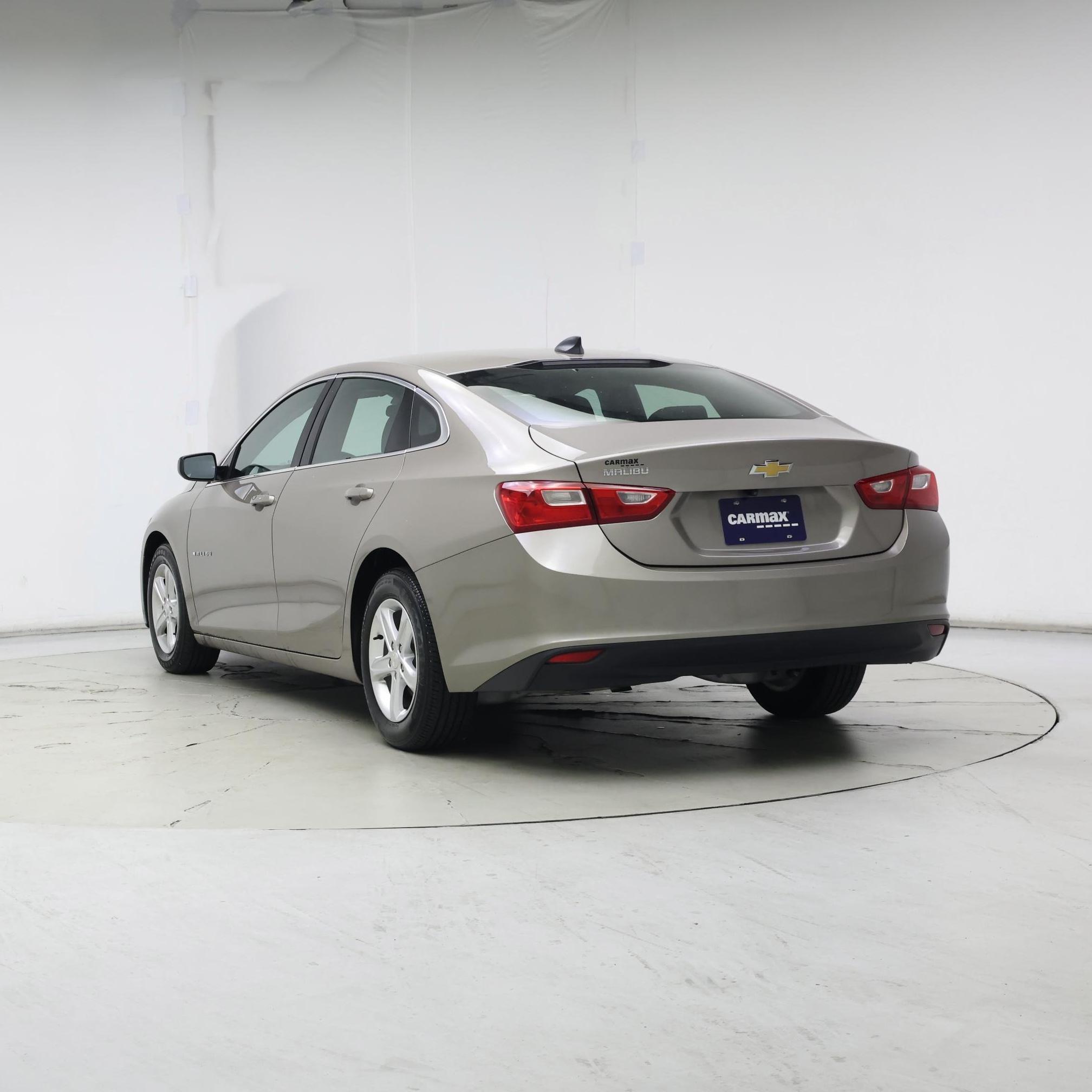 Thumbnail: 2023 Chevrolet Malibu - 6