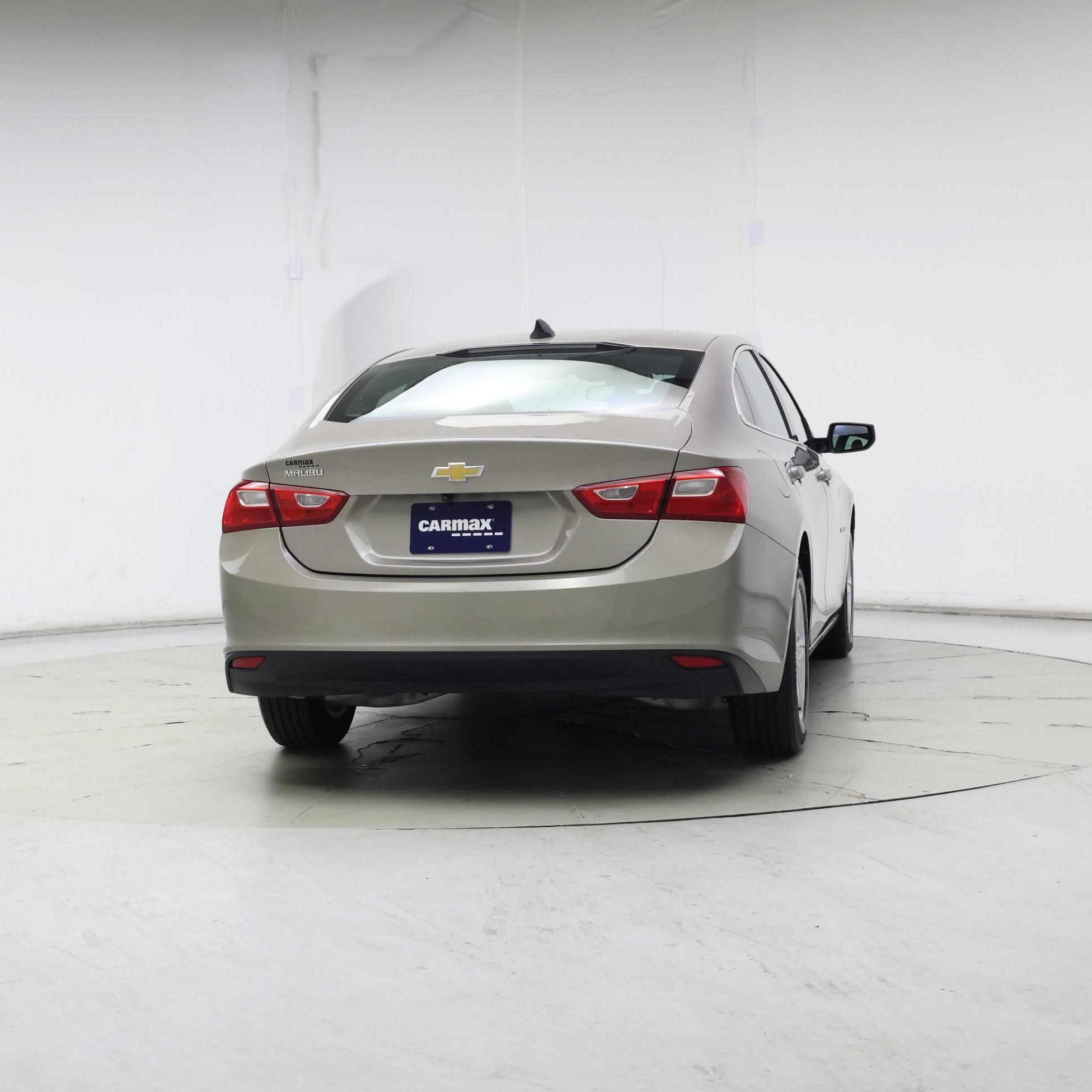 Thumbnail: 2023 Chevrolet Malibu - 8