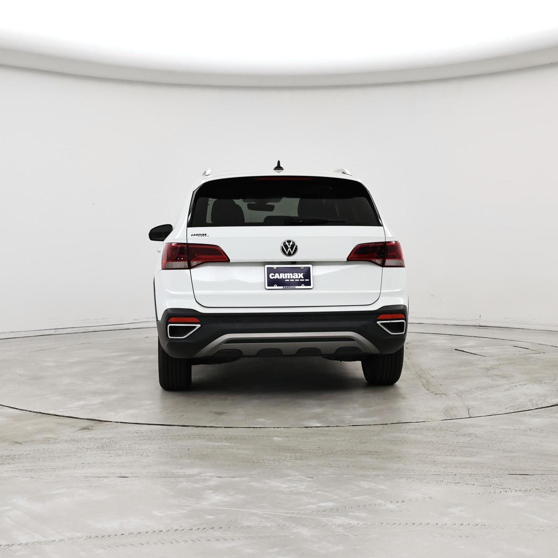Thumbnail: 2023 Volkswagen Taos - 6