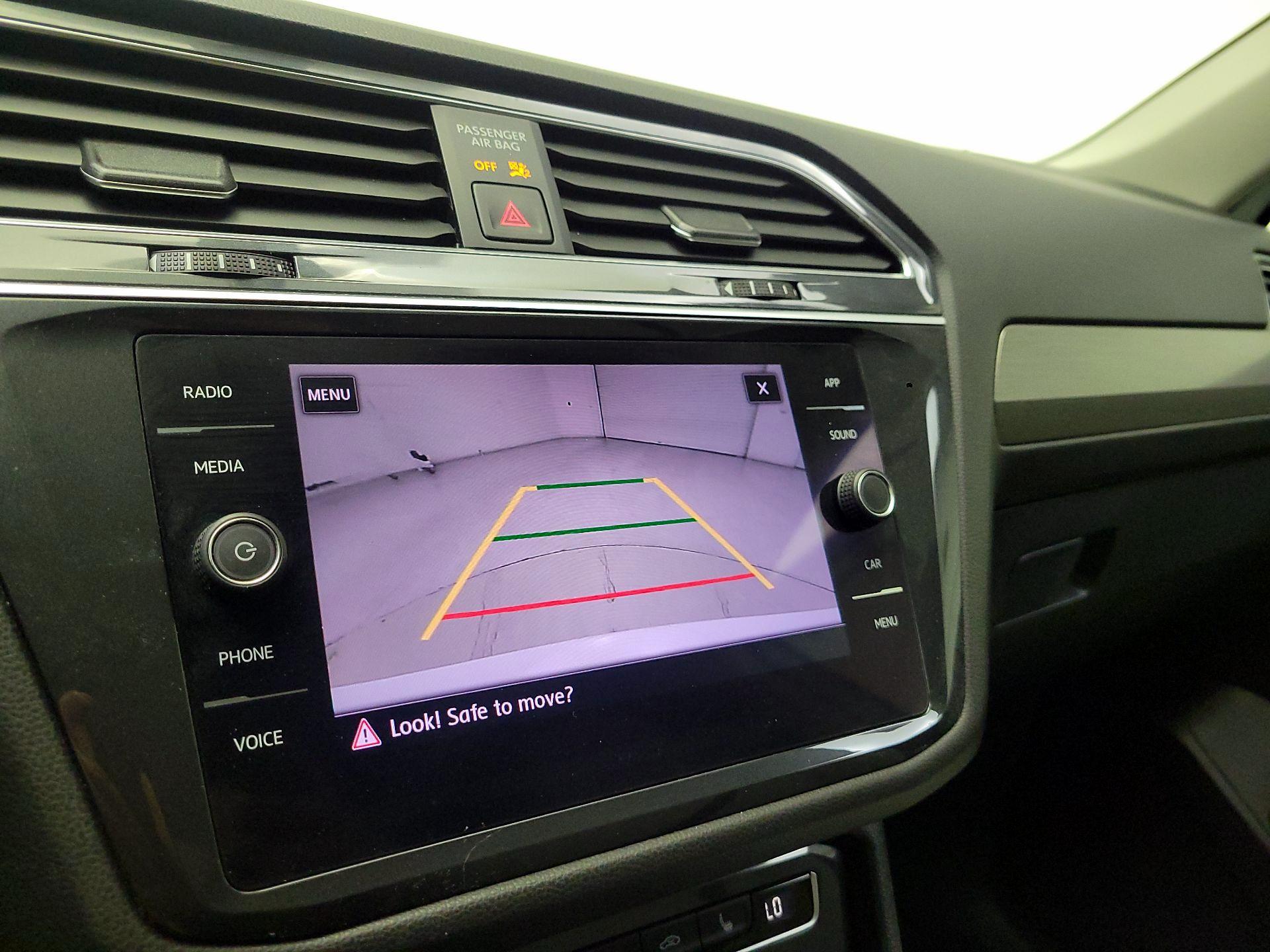 Thumbnail: 2019 Volkswagen Tiguan - 14