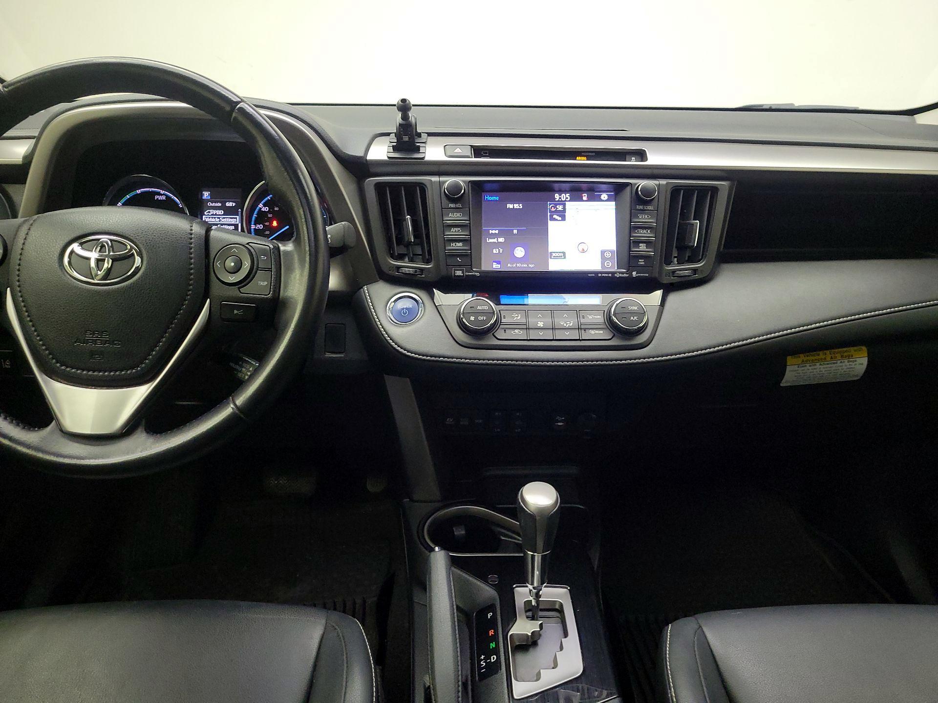 Thumbnail: 2016 Toyota RAV4 - 9