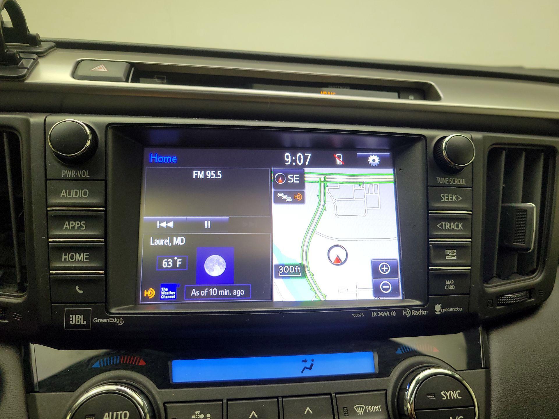 Thumbnail: 2016 Toyota RAV4 - 16