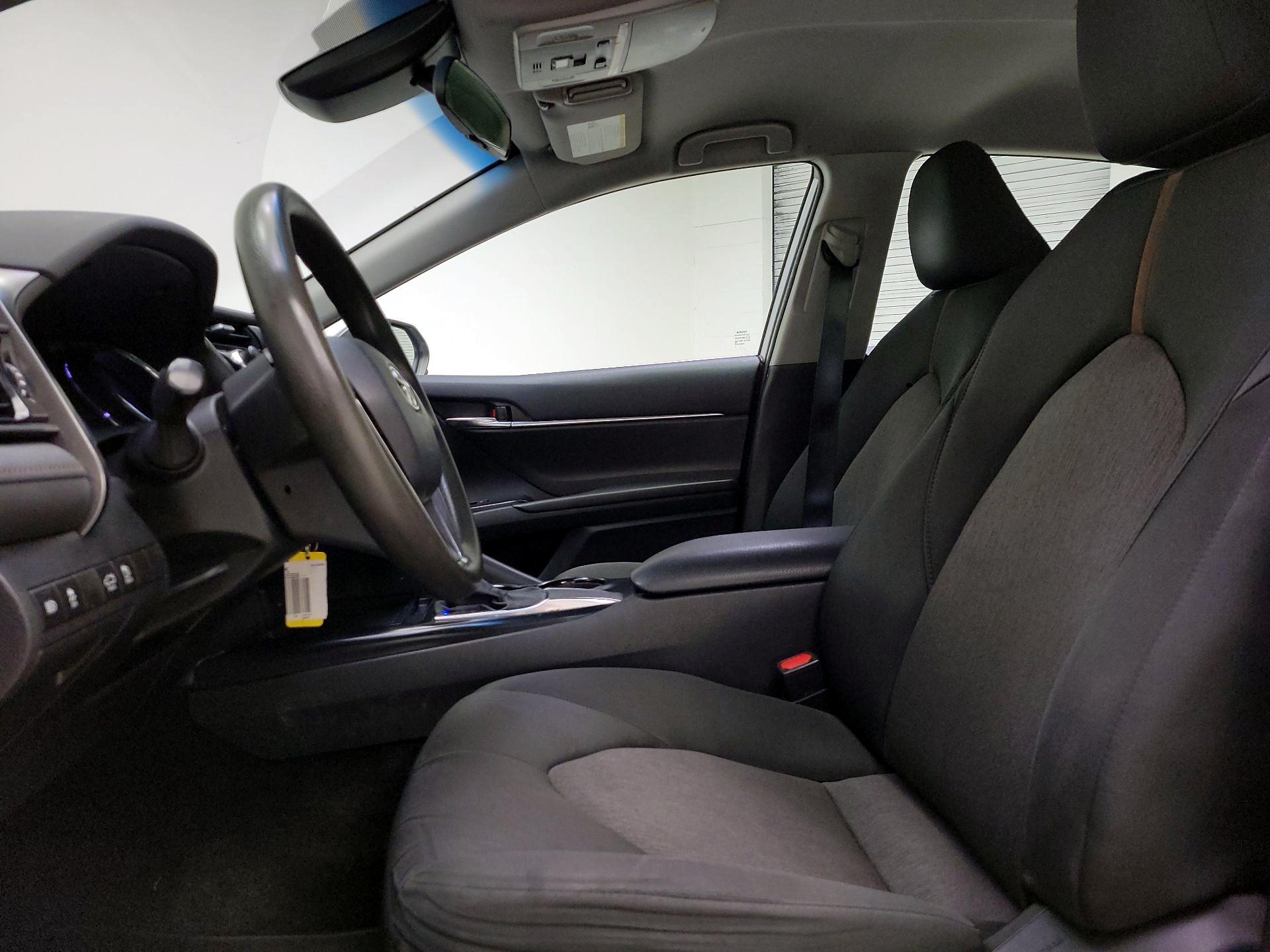 Thumbnail: 2020 Toyota Camry - 11