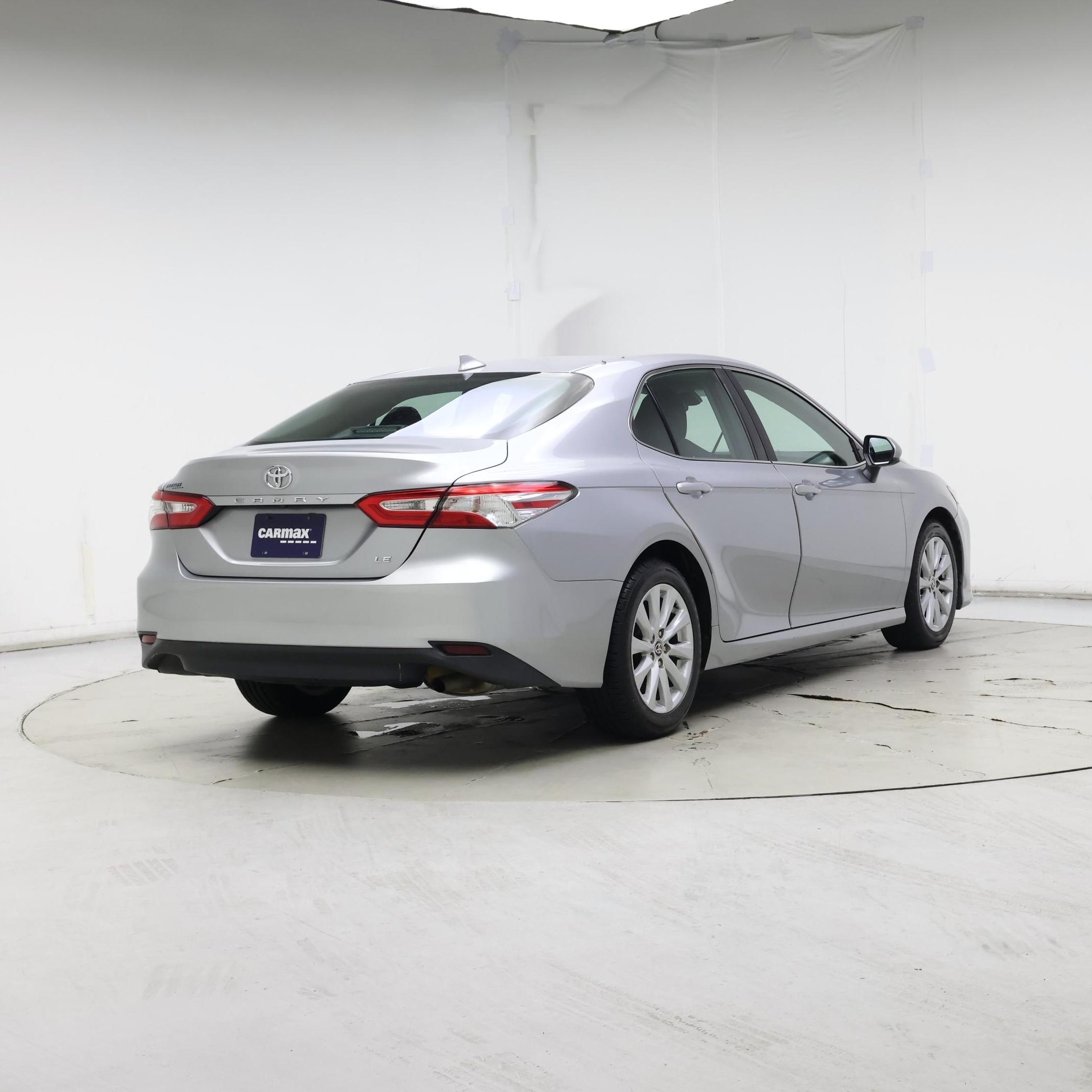Thumbnail: 2020 Toyota Camry - 8