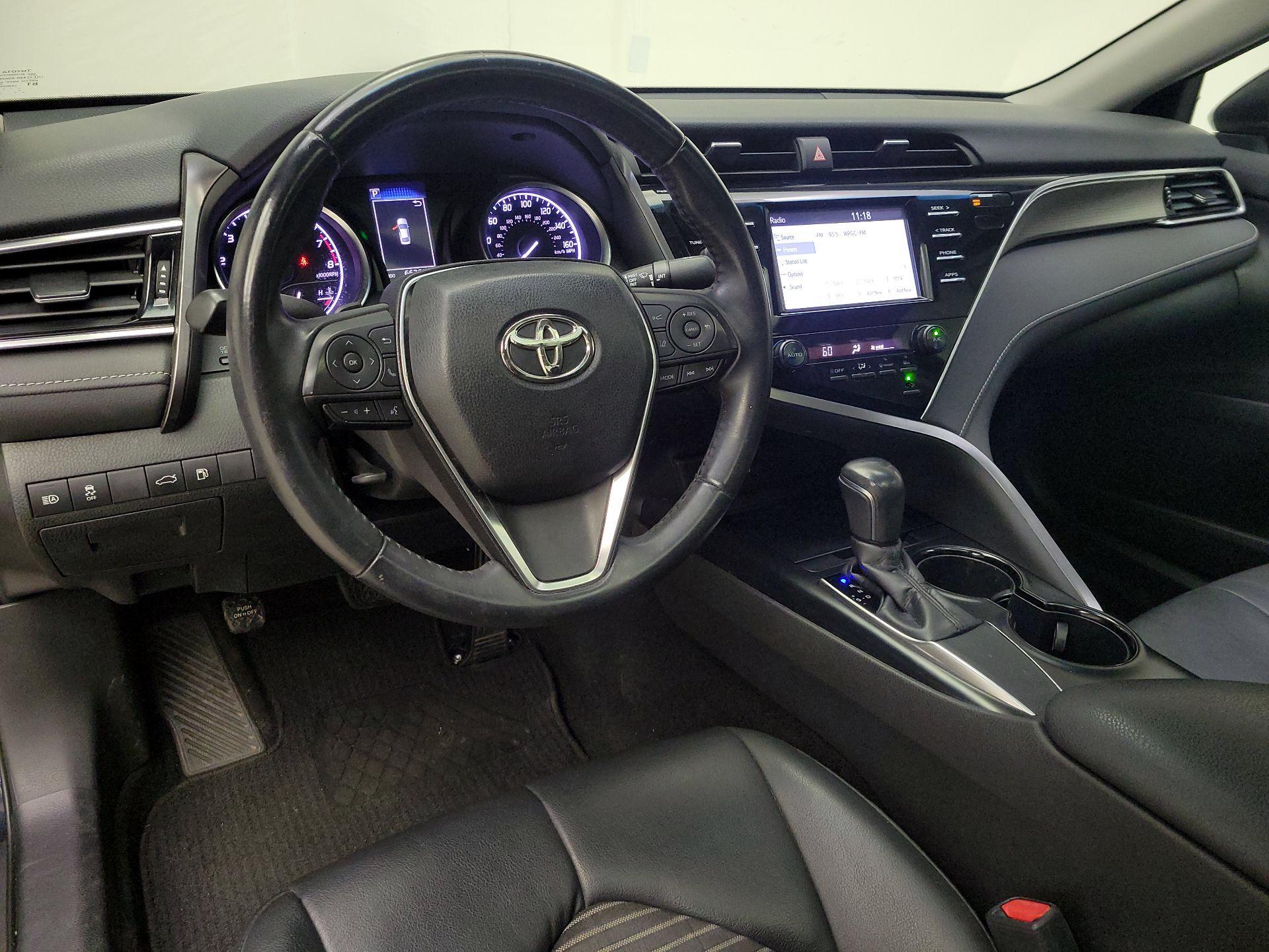 Thumbnail: 2018 Toyota Camry - 9