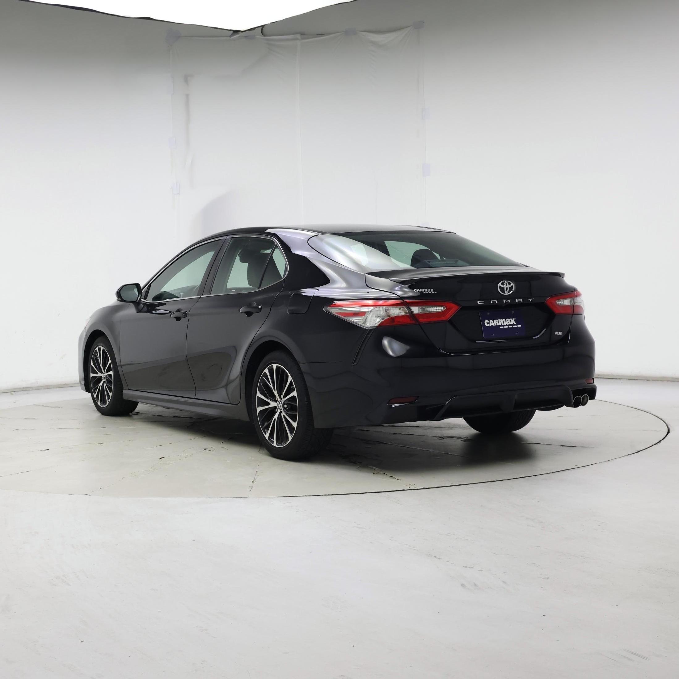 Thumbnail: 2018 Toyota Camry - 2
