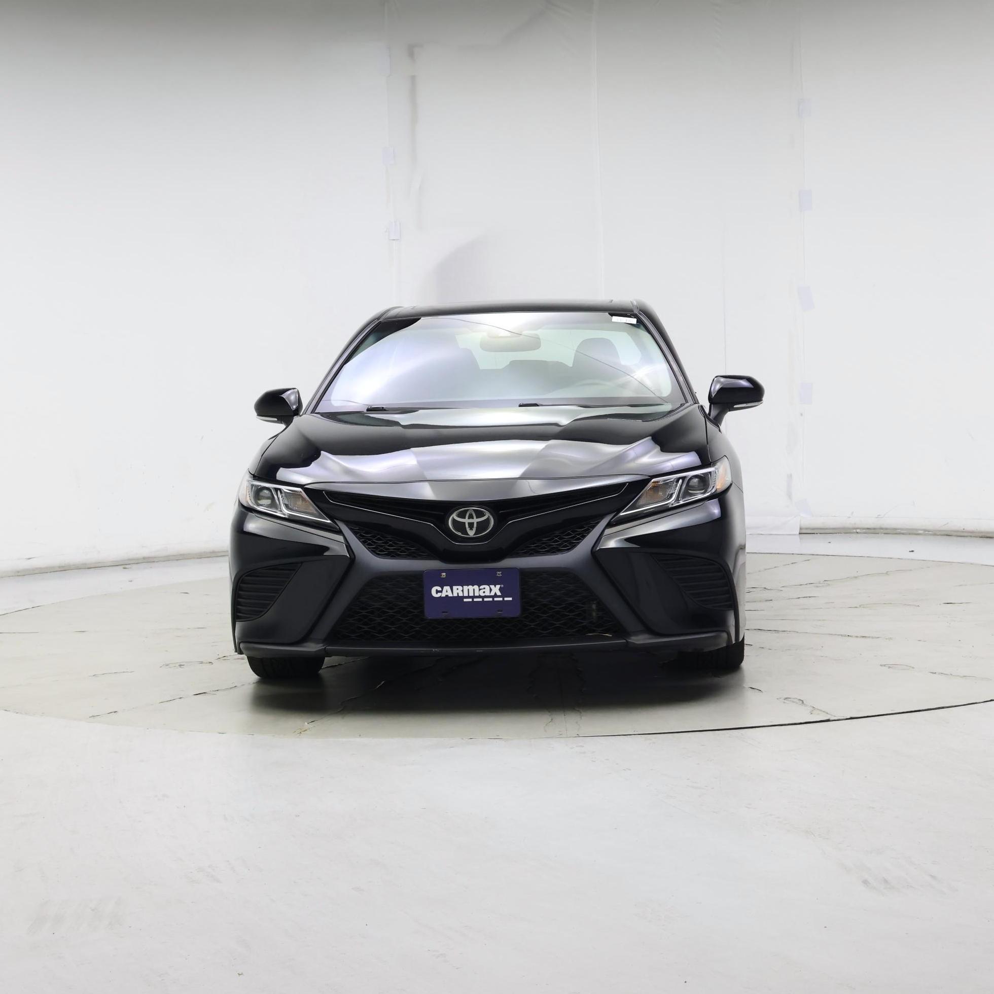 Thumbnail: 2018 Toyota Camry - 5