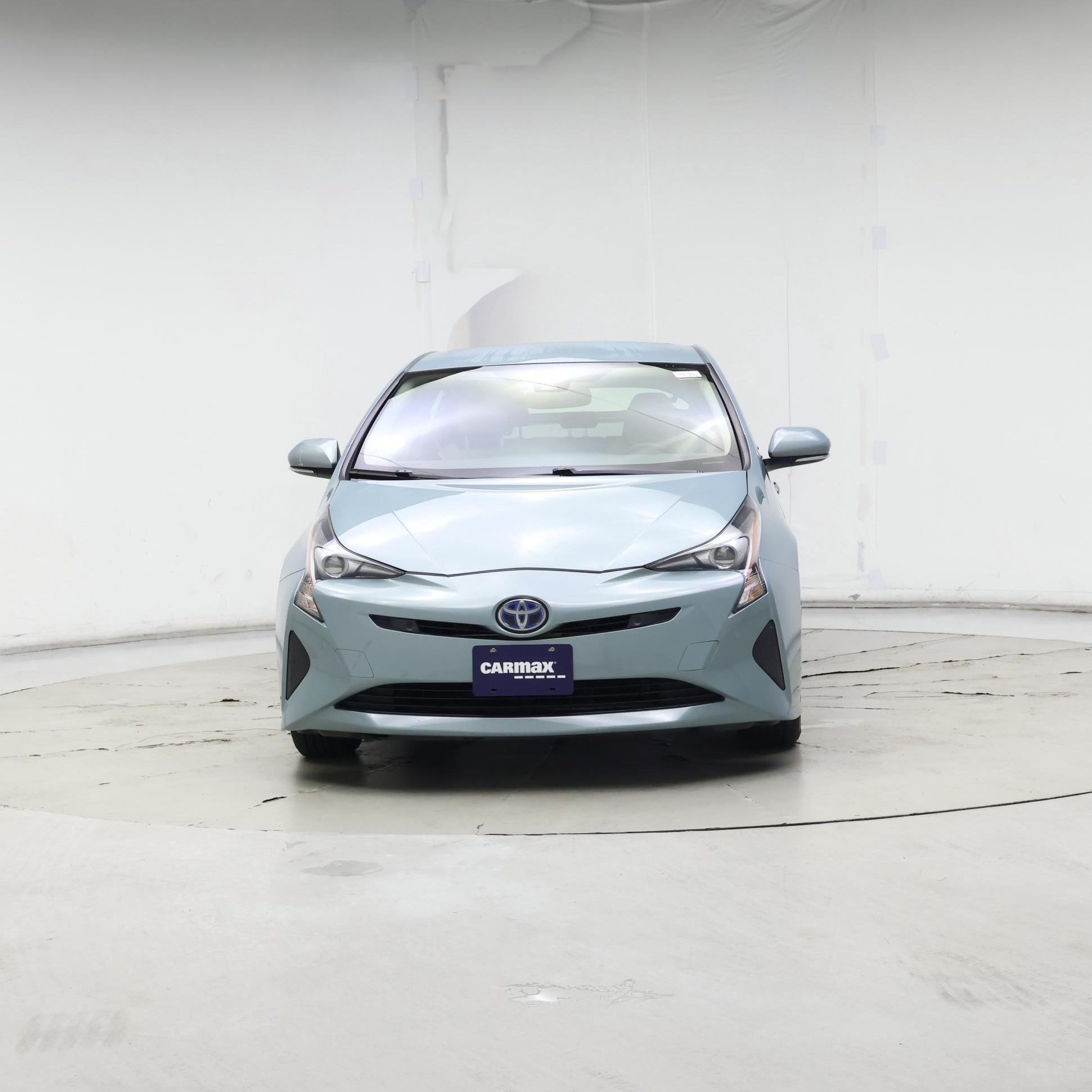 Thumbnail: 2017 Toyota Prius - 5