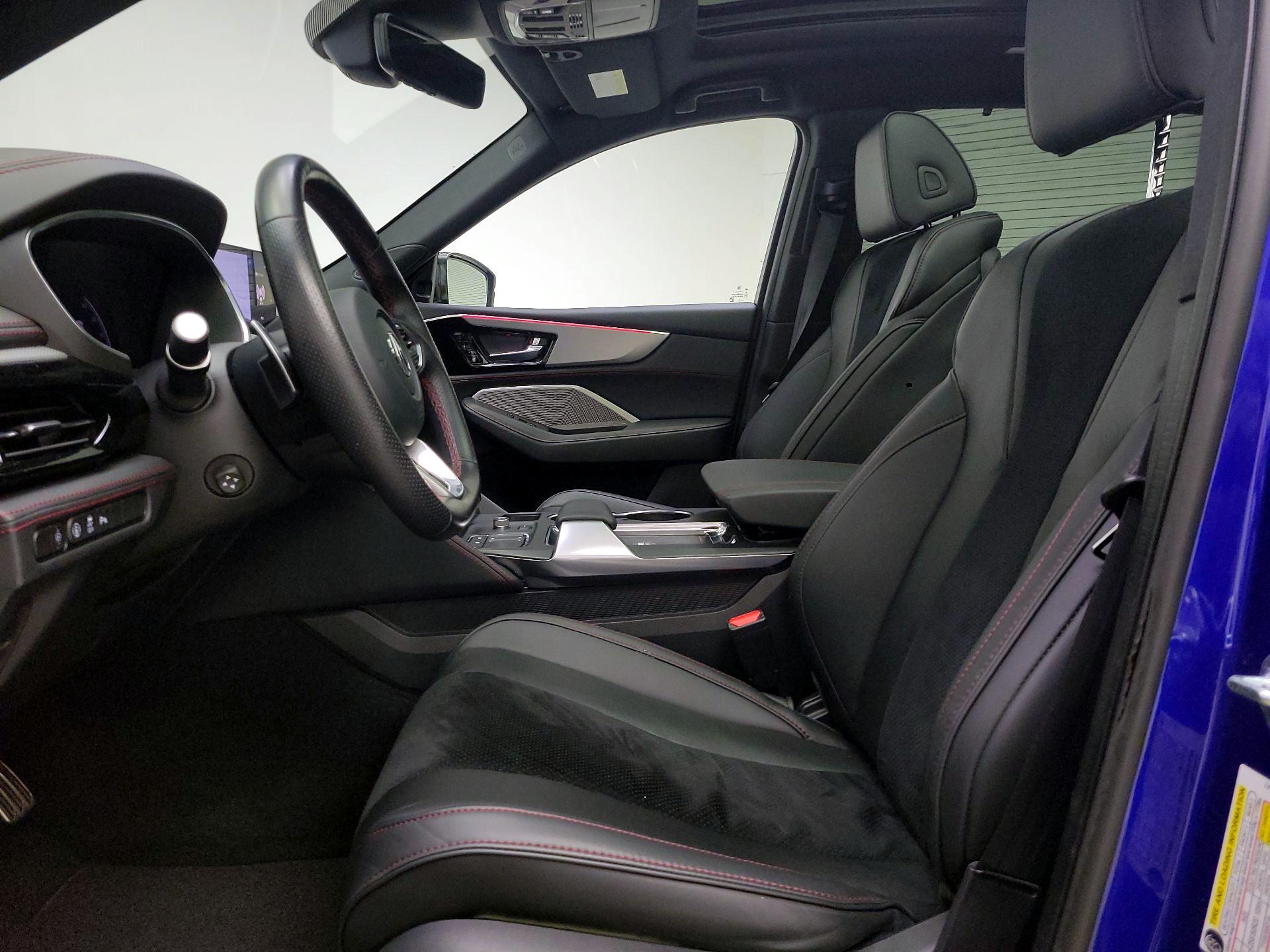 Thumbnail: 2023 Acura MDX - 11
