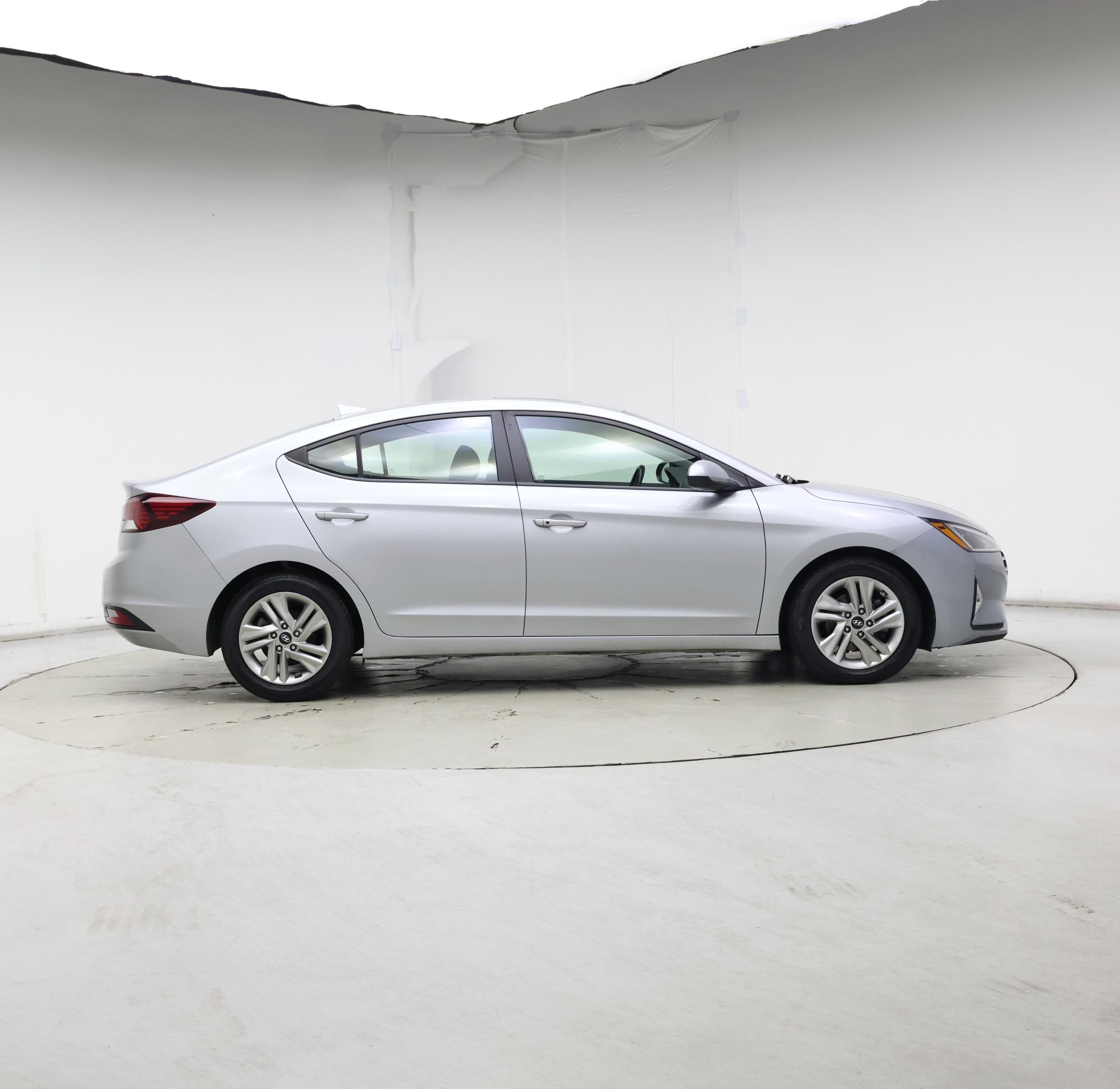 Thumbnail: 2020 Hyundai Elantra - 7