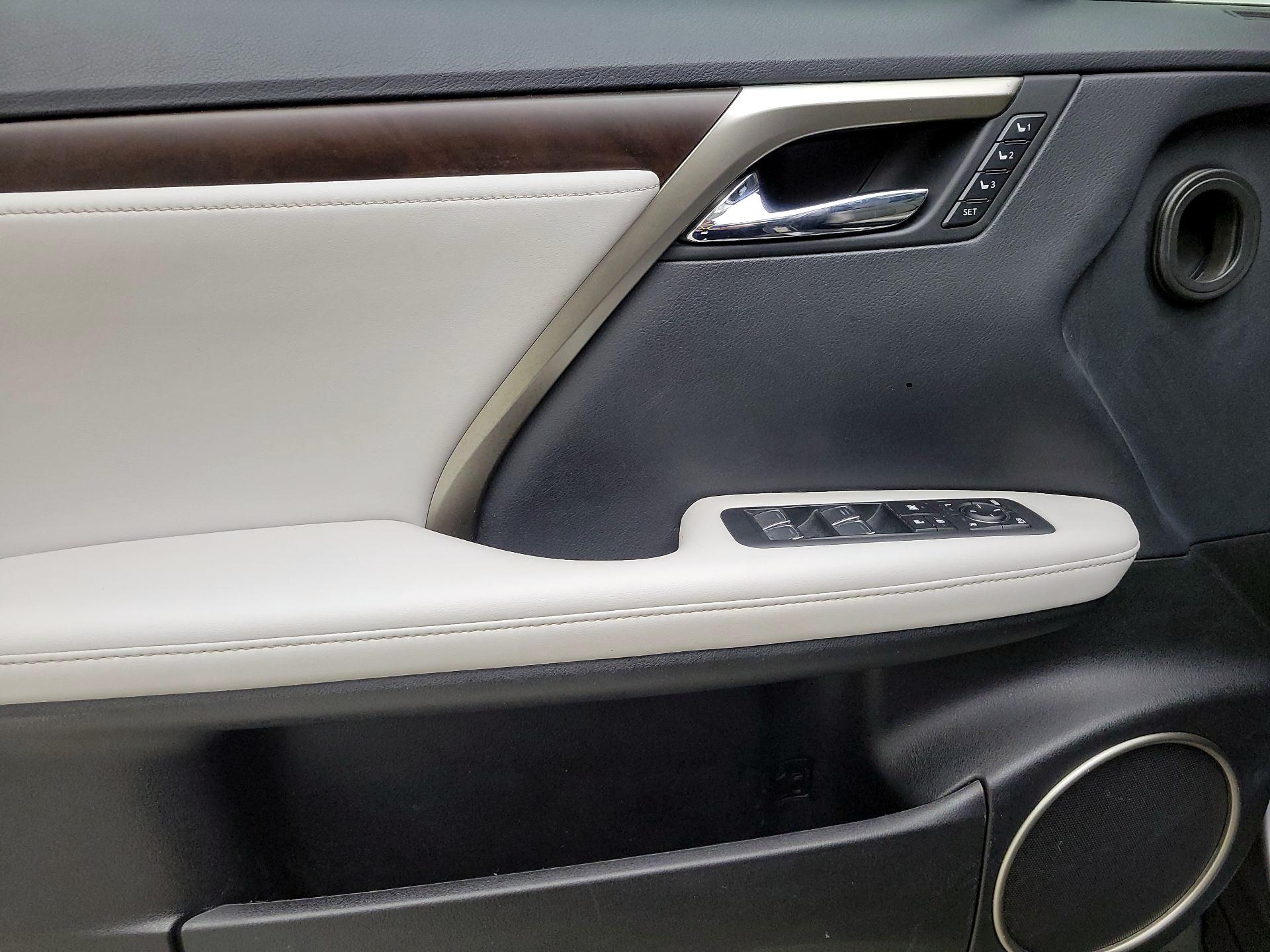 Thumbnail: 2020 Lexus RX - 12