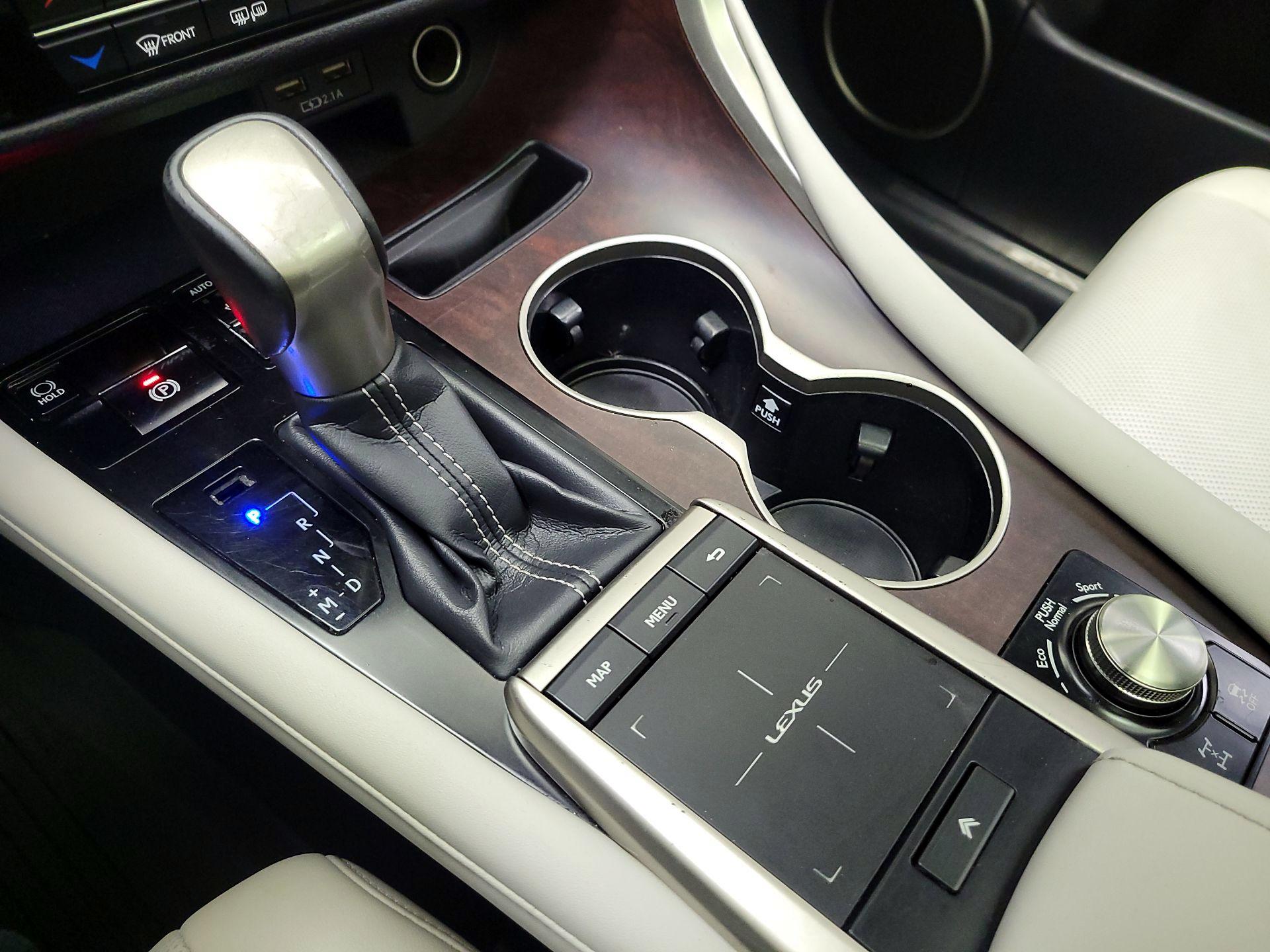 Thumbnail: 2020 Lexus RX - 18