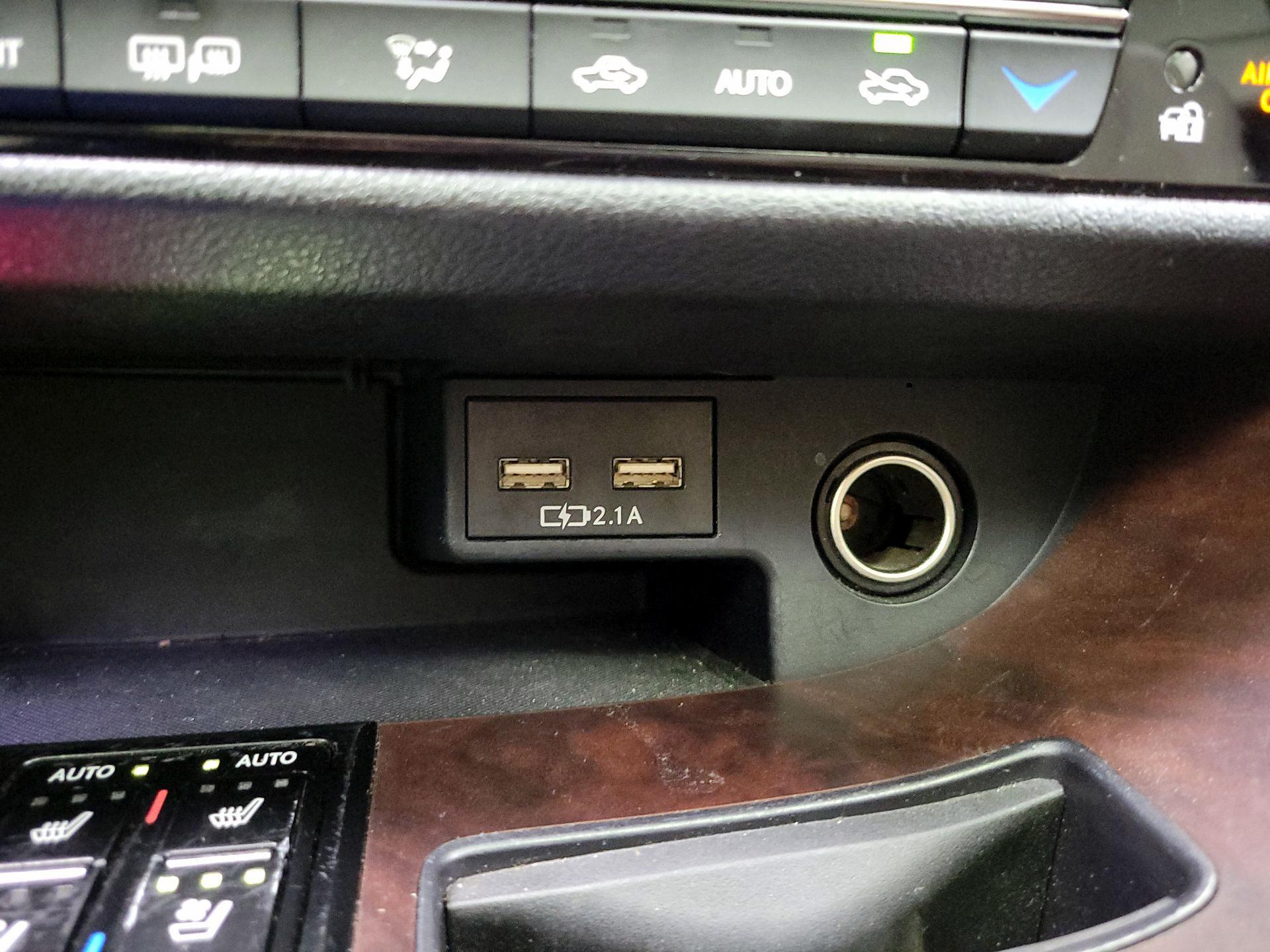 Thumbnail: 2020 Lexus RX - 19
