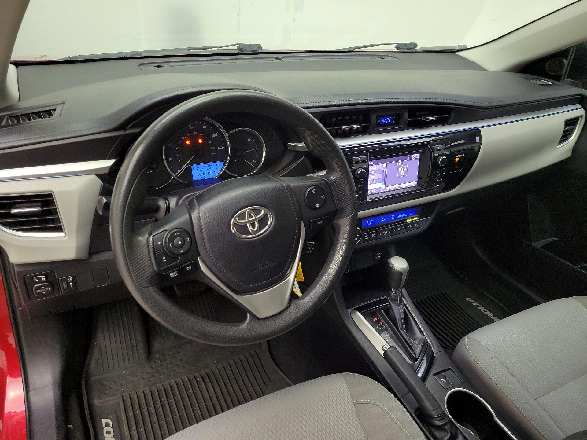 Thumbnail: 2016 Toyota Corolla - 9
