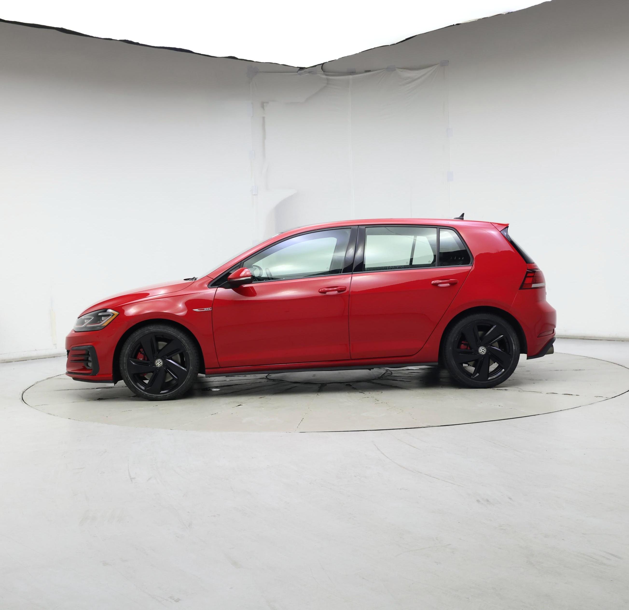 Thumbnail: 2020 Volkswagen Golf - 3