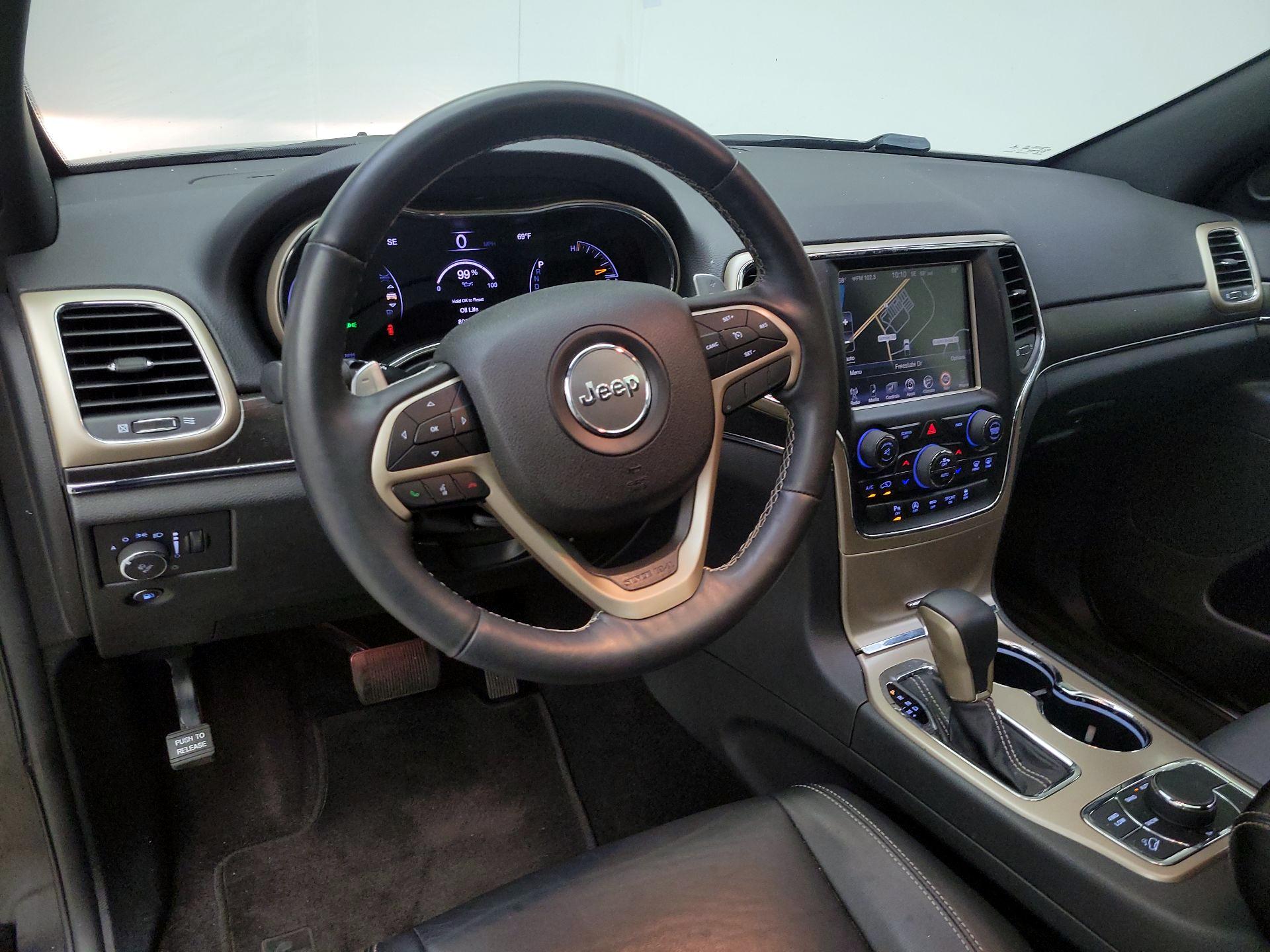 Thumbnail: 2017 Jeep Grand Cherokee - 9