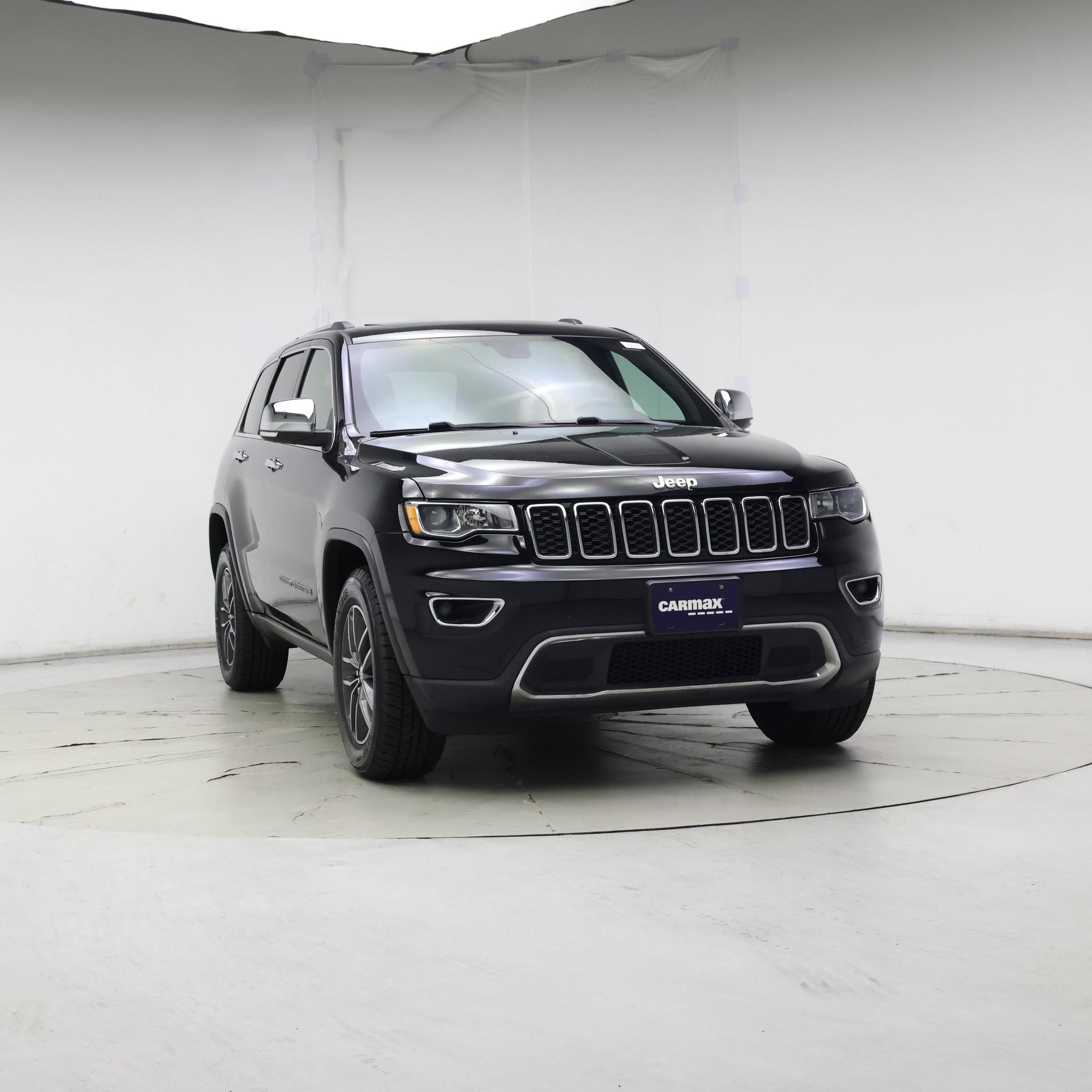 Thumbnail: 2017 Jeep Grand Cherokee - 5