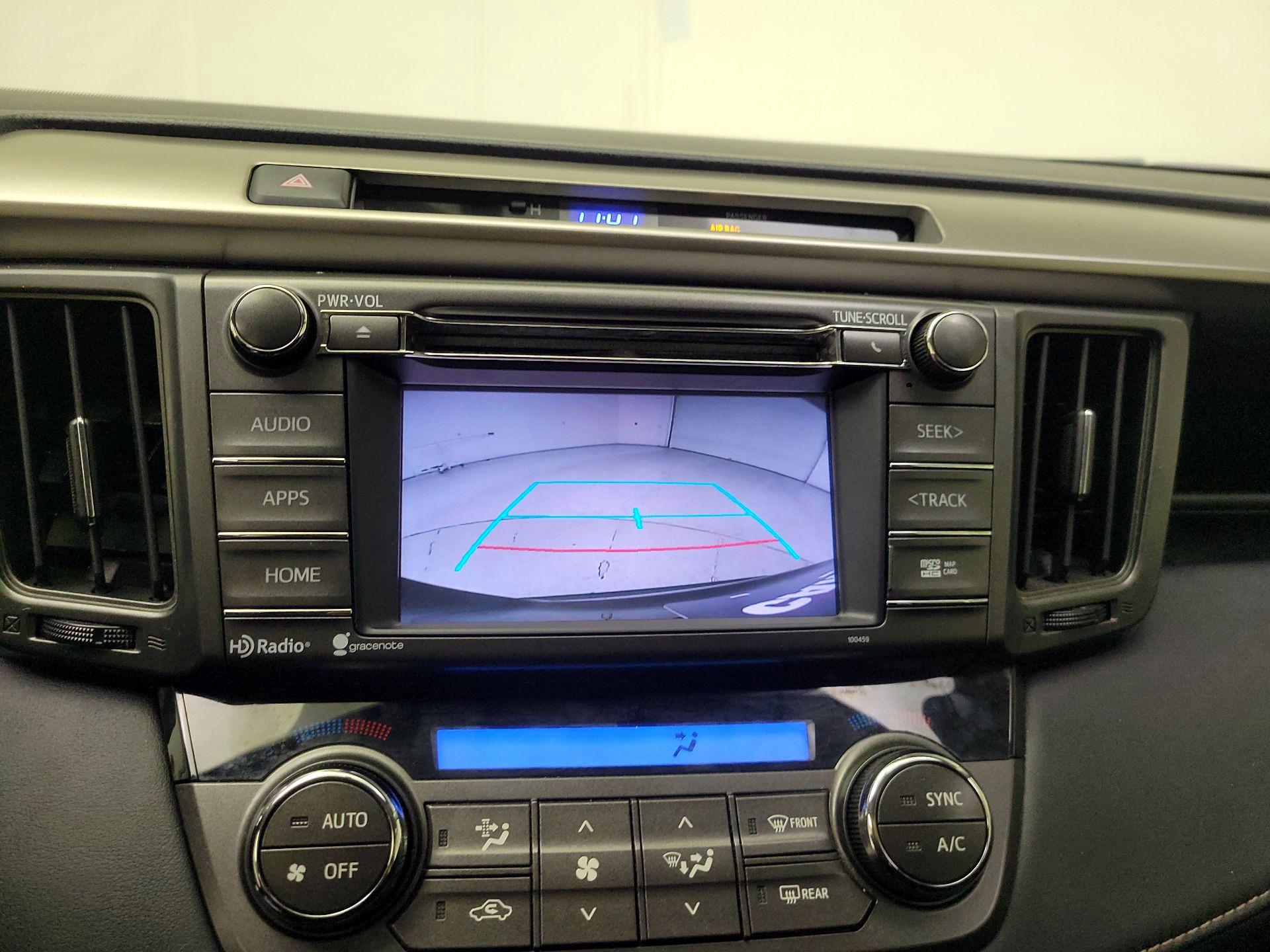 Thumbnail: 2015 Toyota RAV4 - 14