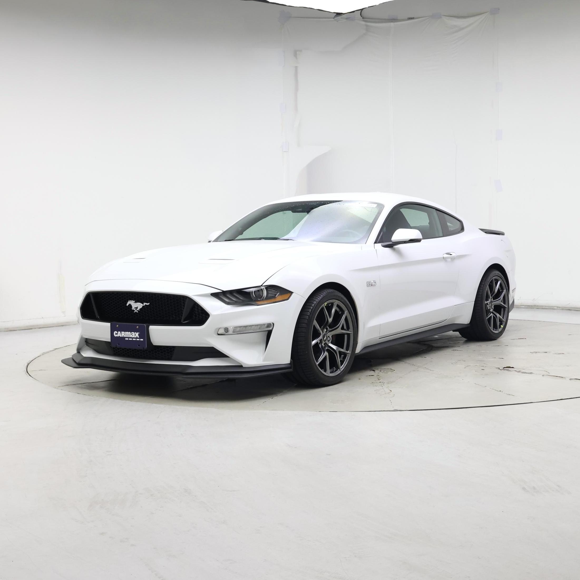 Thumbnail: 2020 Ford Mustang - 4