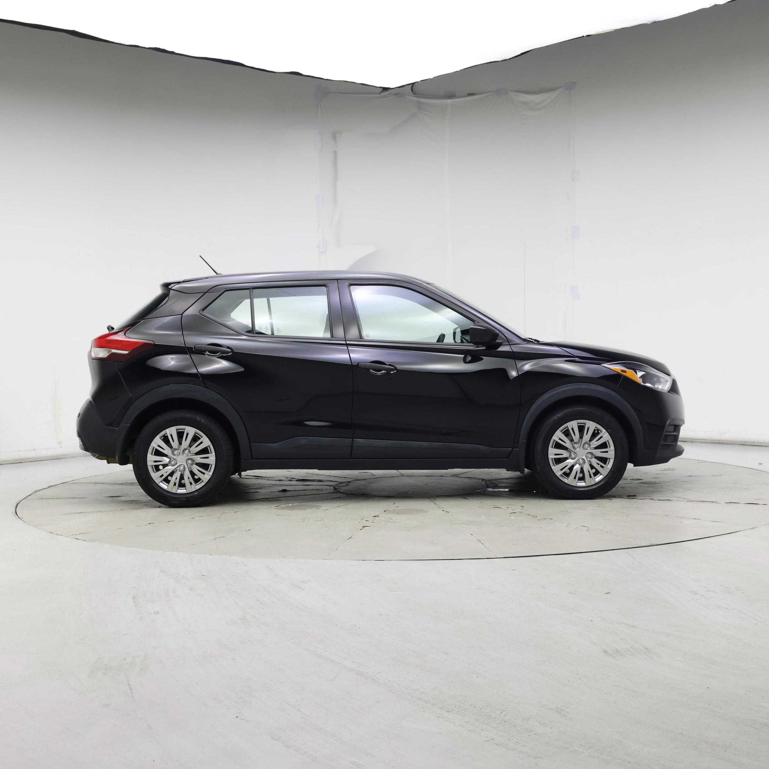 Thumbnail: 2020 Nissan Kicks - 7