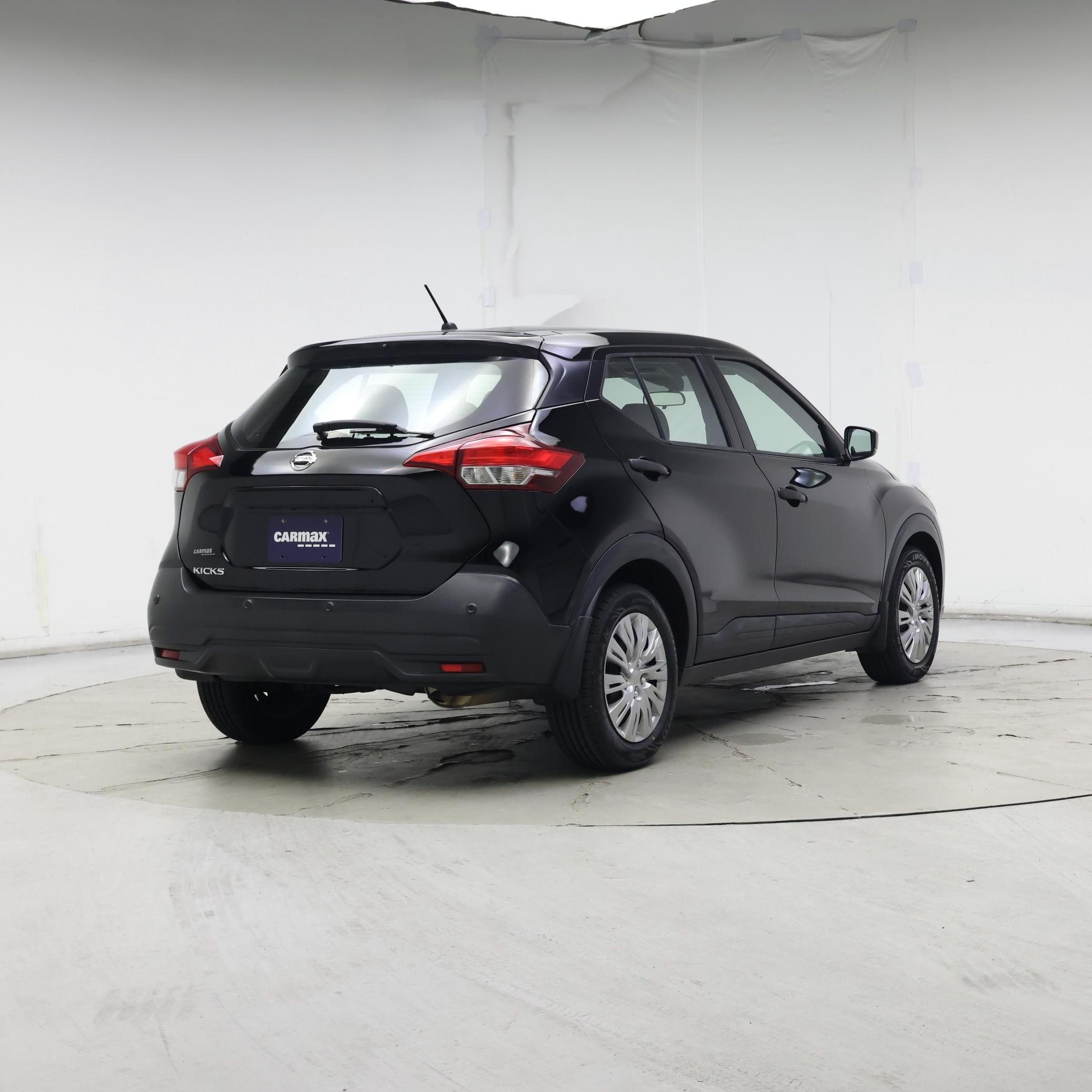 Thumbnail: 2020 Nissan Kicks - 8