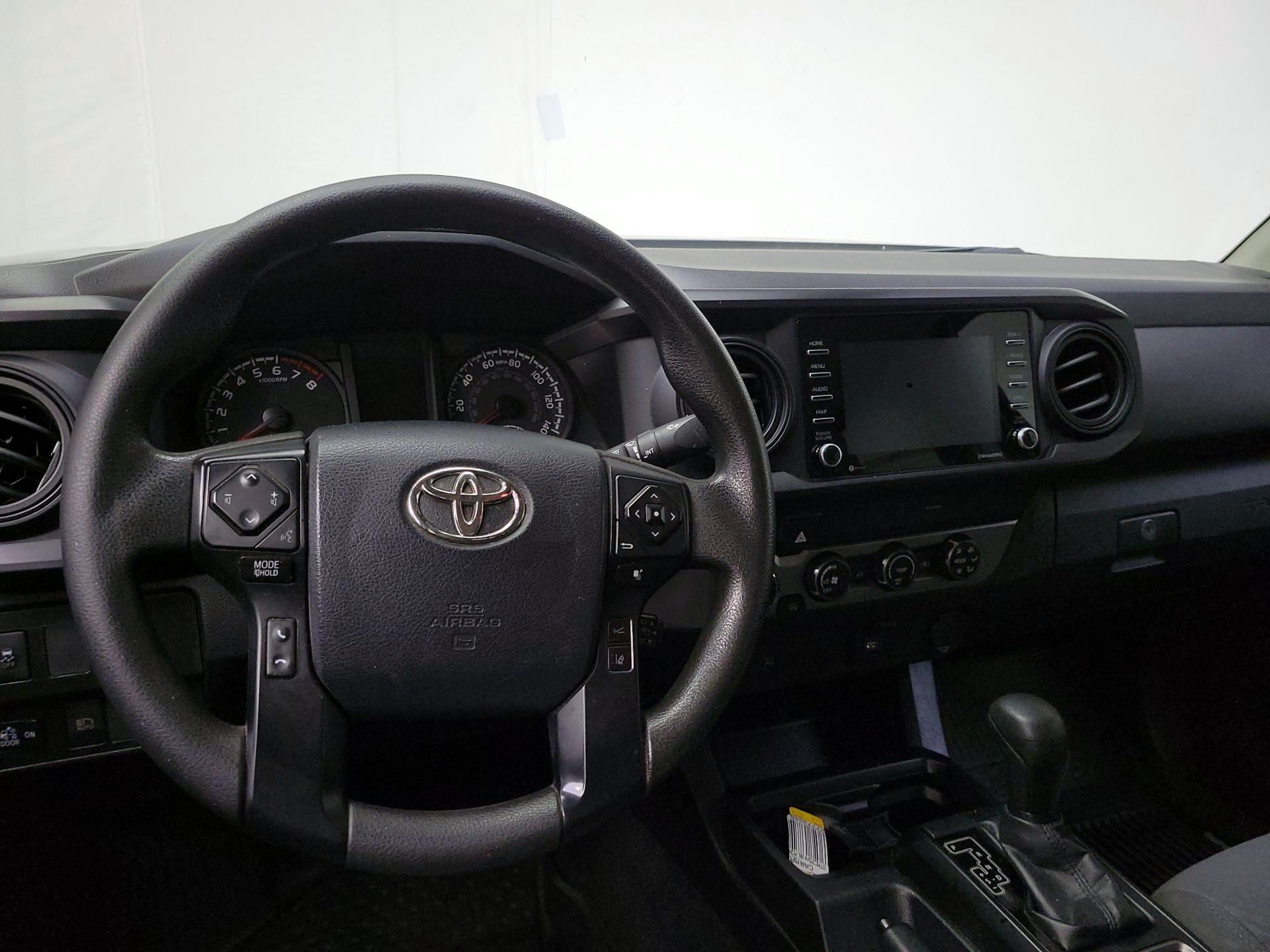 Thumbnail: 2020 Toyota Tacoma - 10