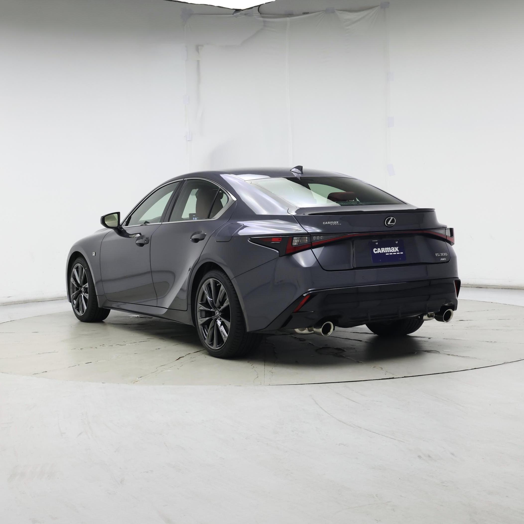 Thumbnail: 2022 Lexus IS - 2