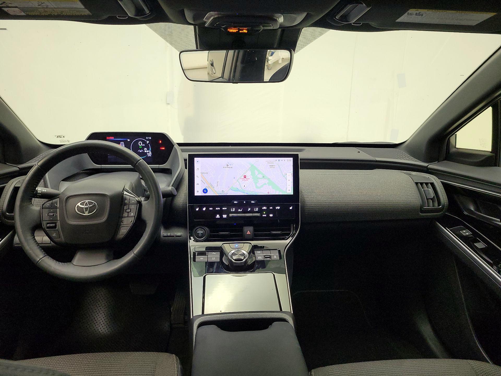 Thumbnail: 2023 Toyota bZ4X - 9