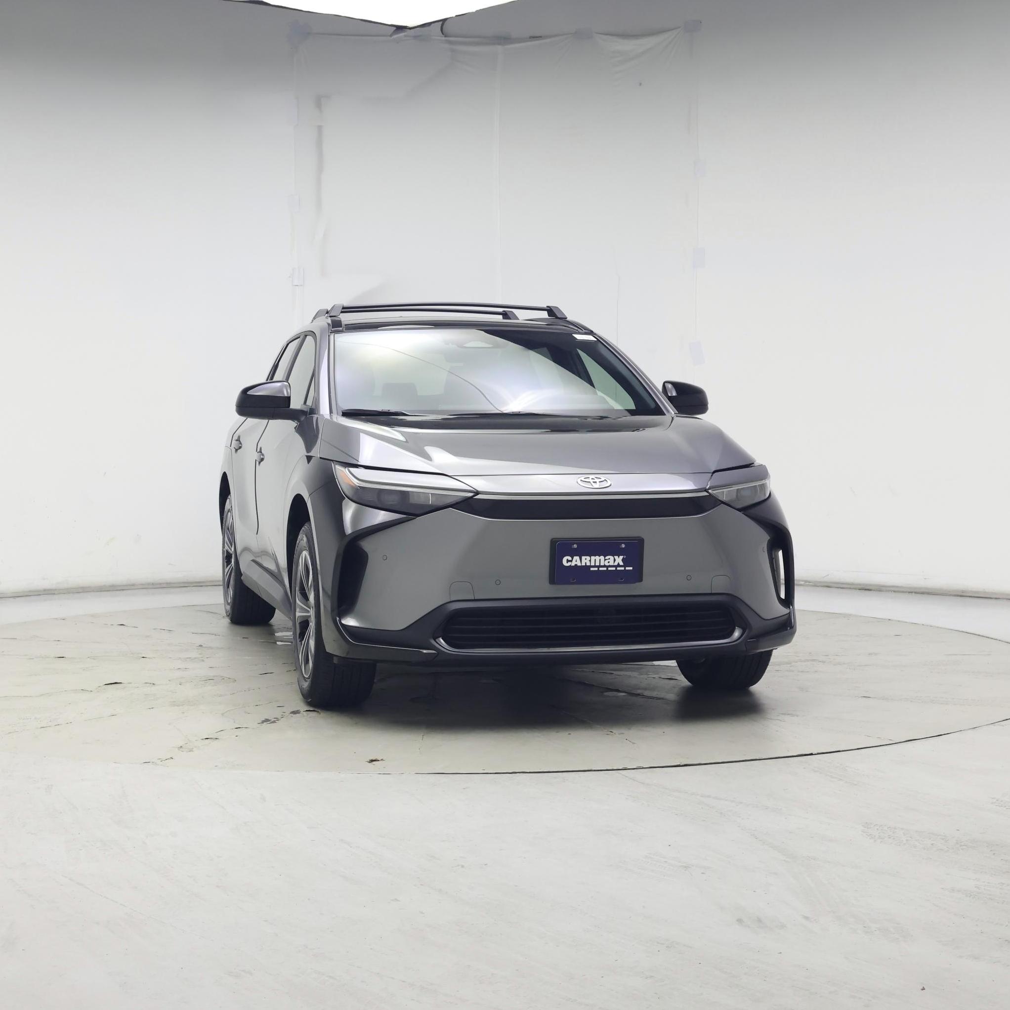 Thumbnail: 2023 Toyota bZ4X - 5