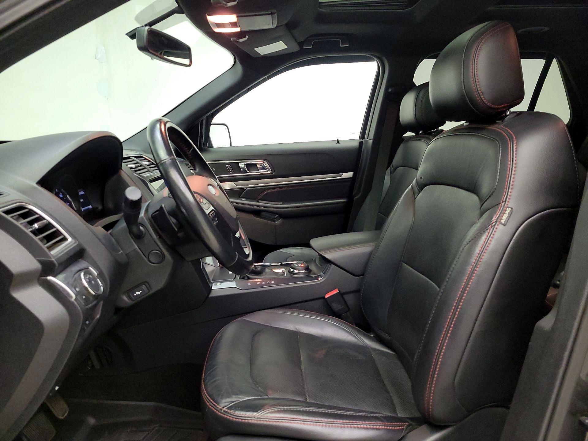 Thumbnail: 2017 Ford Explorer - 11