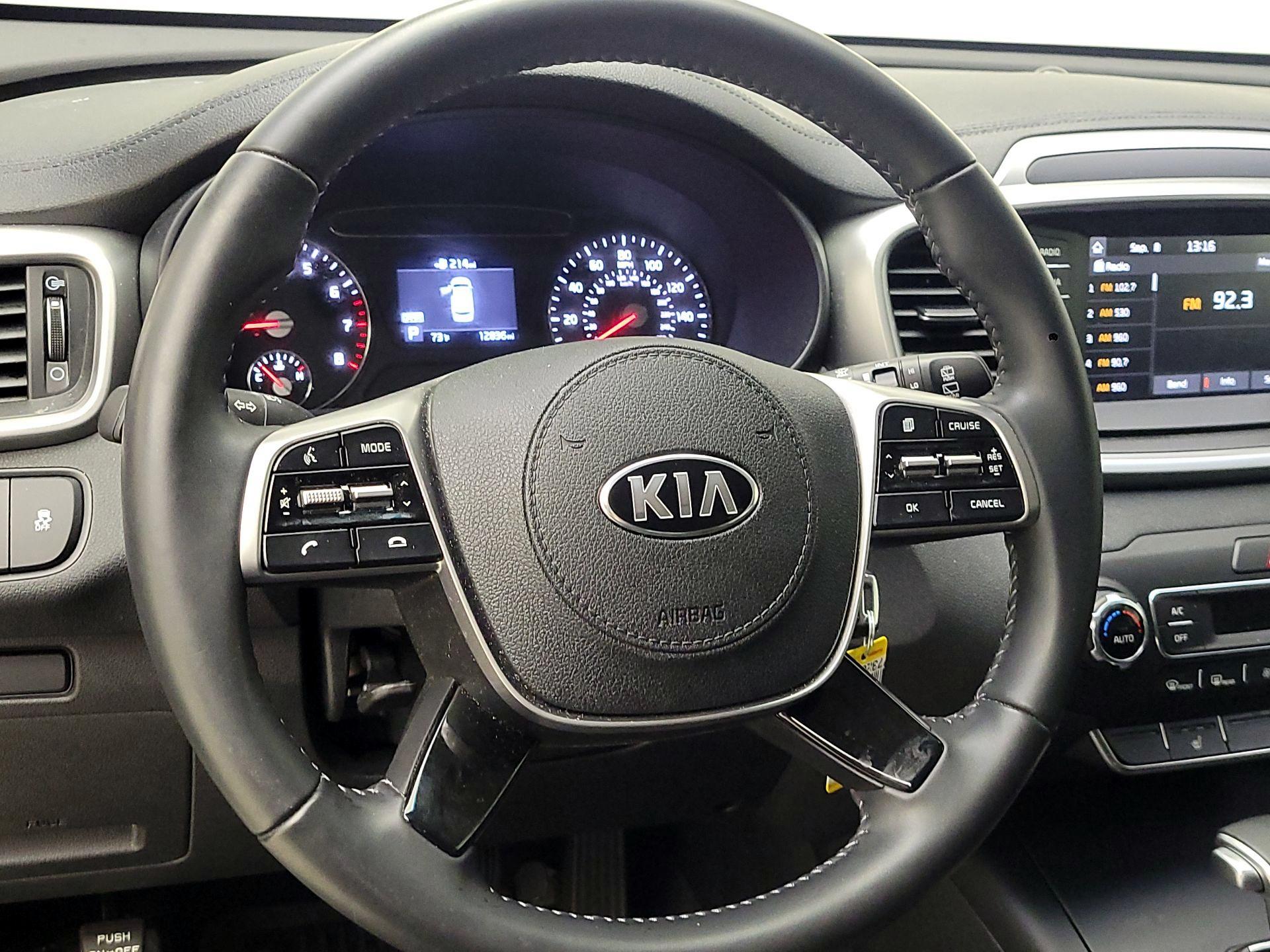 Thumbnail: 2020 Kia Sorento - 10