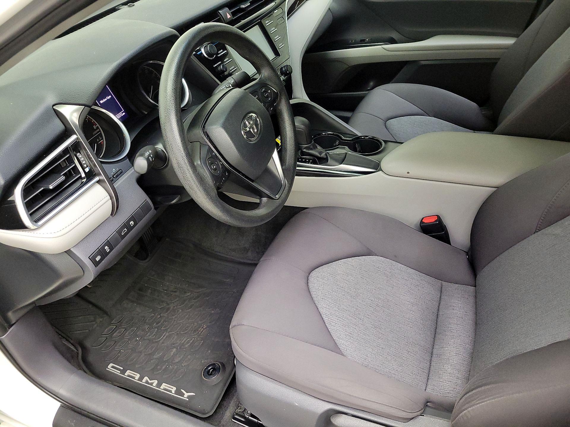Thumbnail: 2018 Toyota Camry - 11