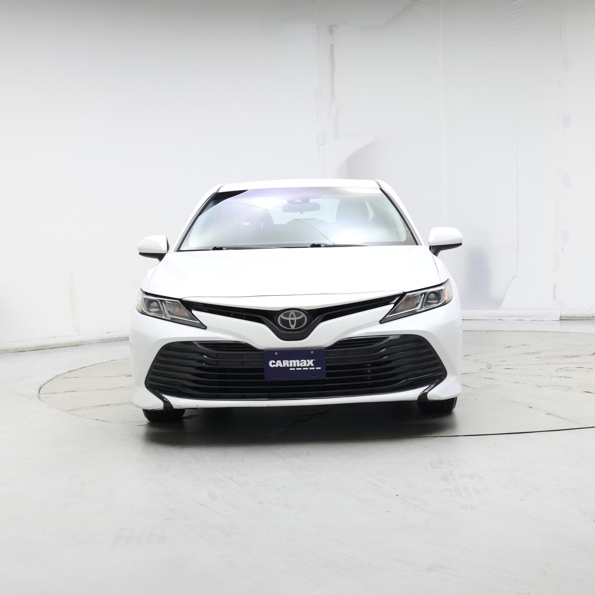 Thumbnail: 2018 Toyota Camry - 5