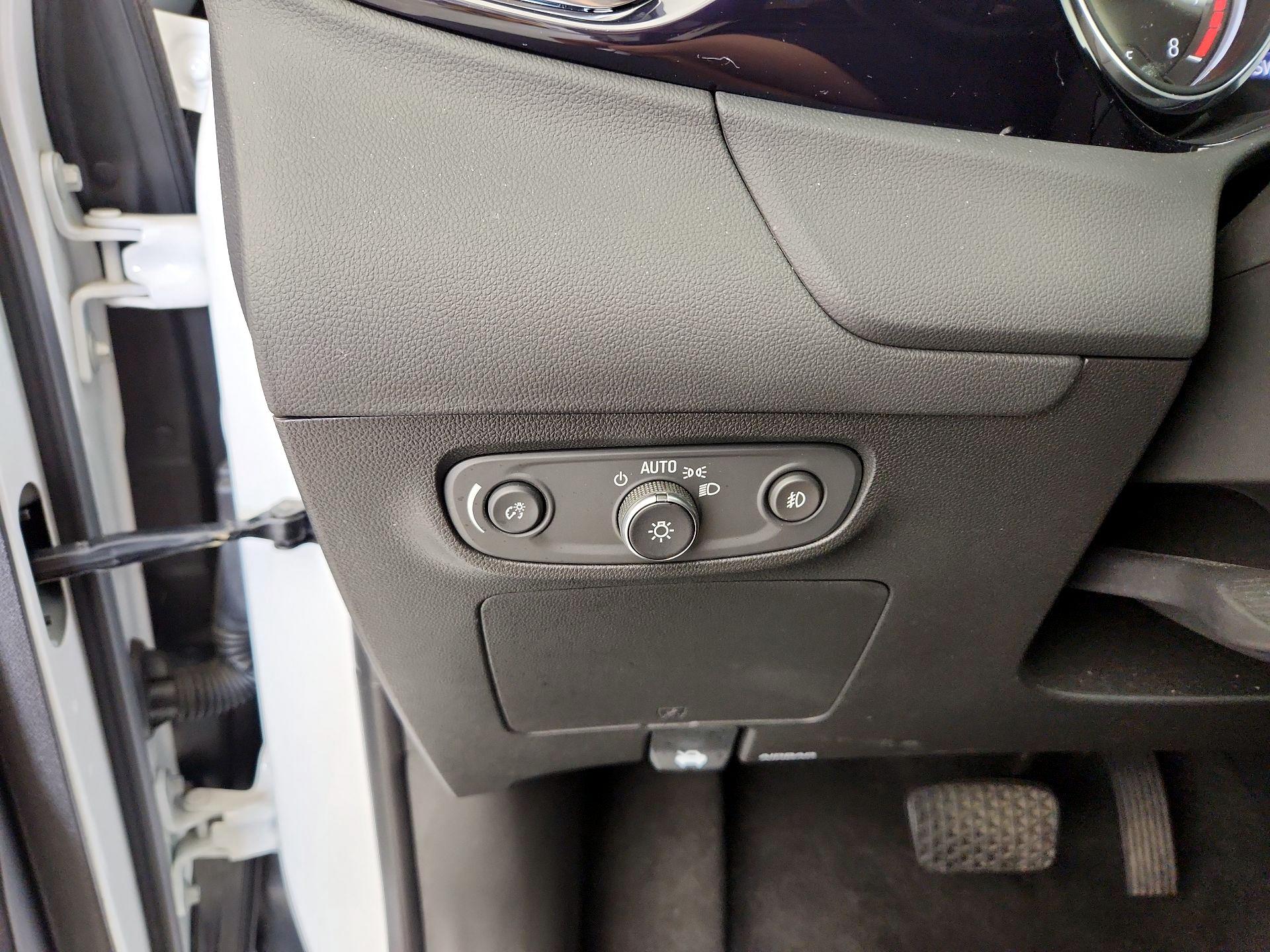 Thumbnail: 2023 Buick Encore GX - 13