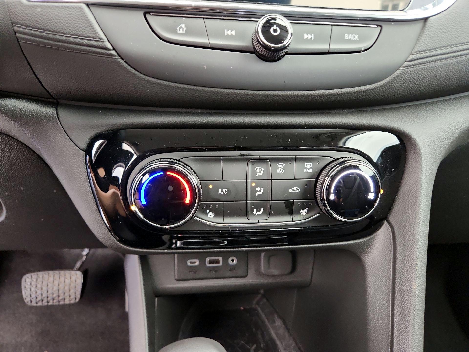 Thumbnail: 2023 Buick Encore GX - 16