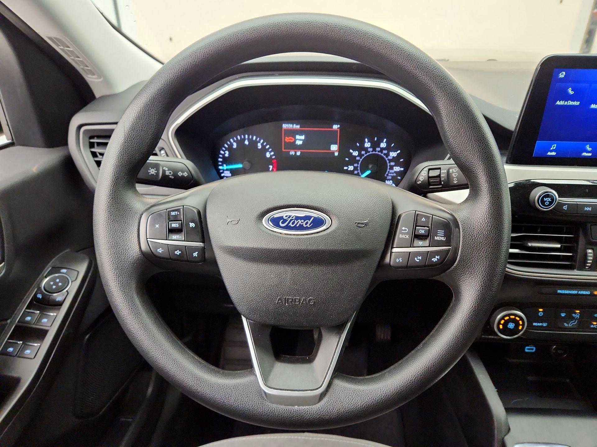 Thumbnail: 2021 Ford Escape - 10